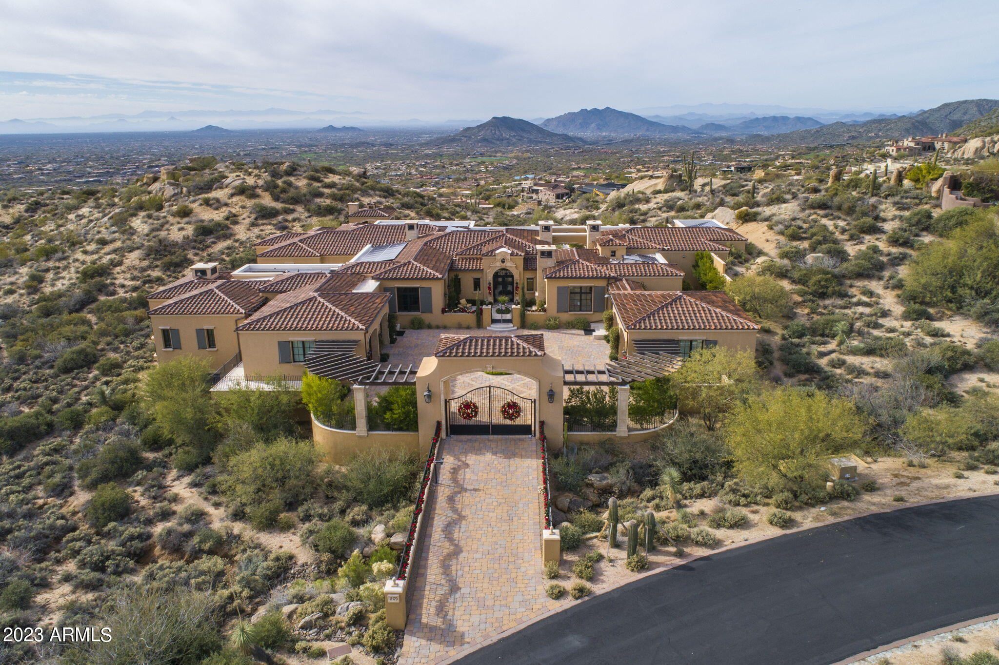 DESERT MOUNTAIN - Residential