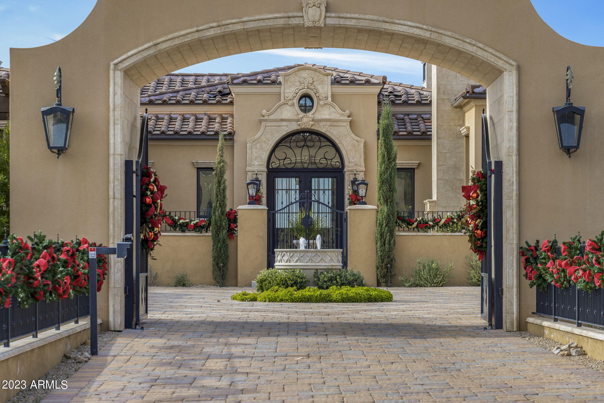 DESERT MOUNTAIN - Residential