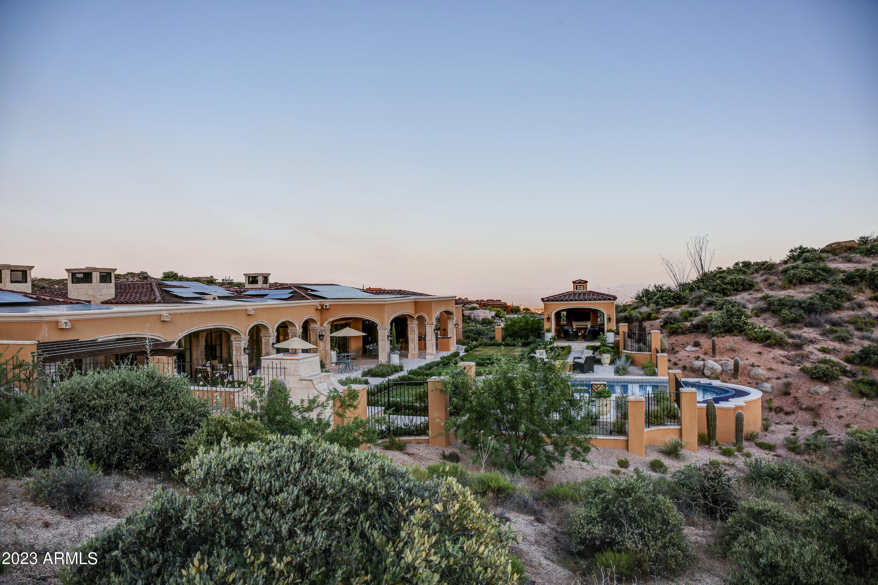 DESERT MOUNTAIN - Residential