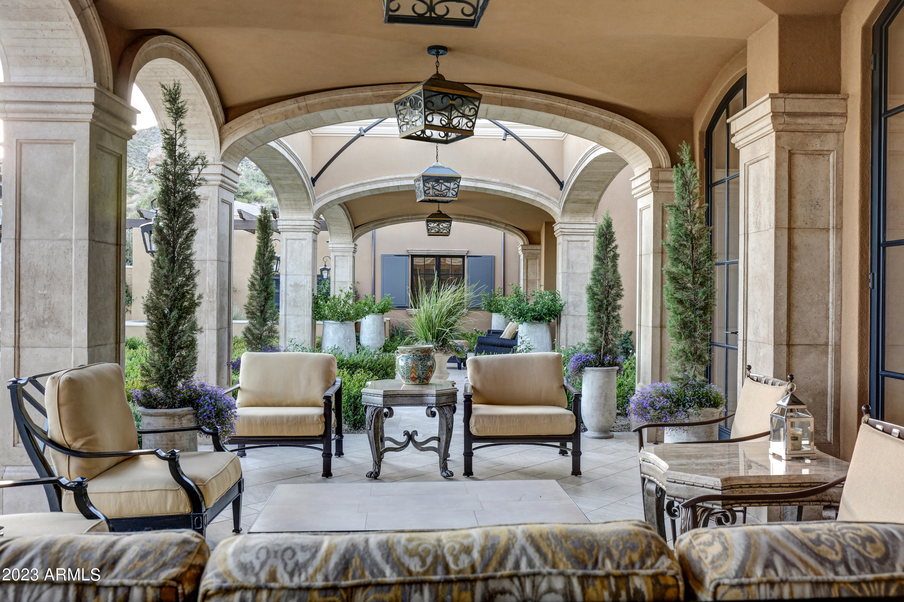 DESERT MOUNTAIN - Residential