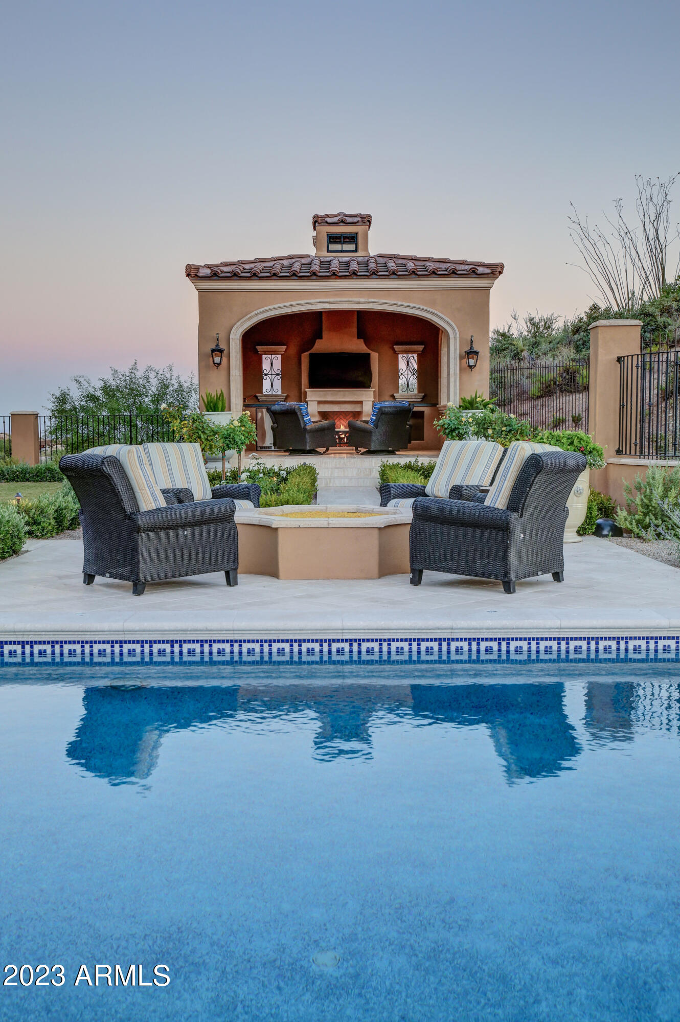 DESERT MOUNTAIN - Residential