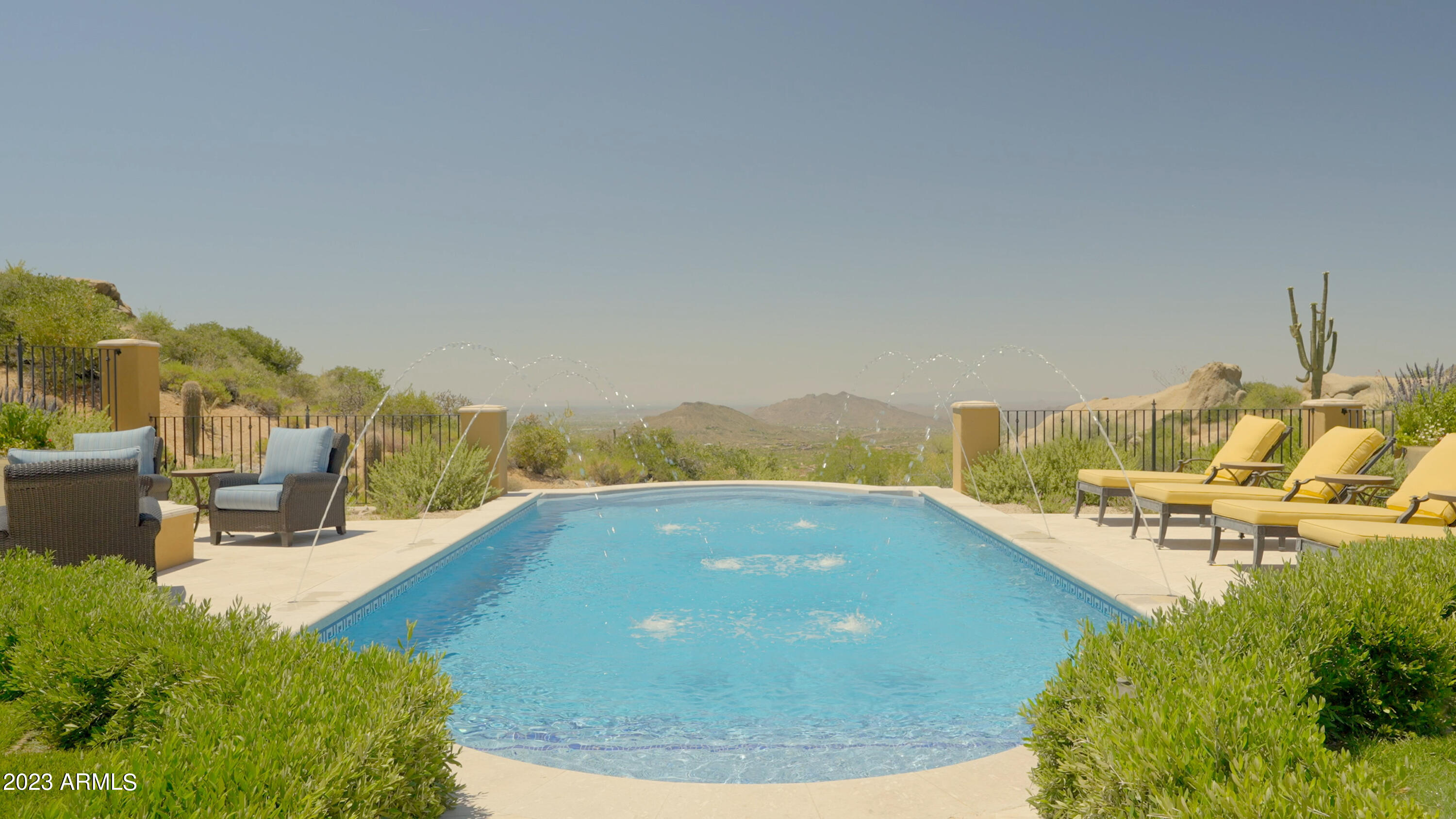 DESERT MOUNTAIN - Residential
