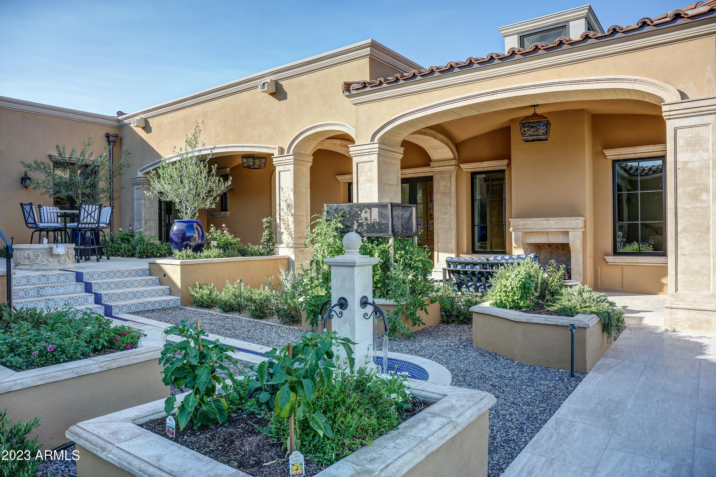 DESERT MOUNTAIN - Residential