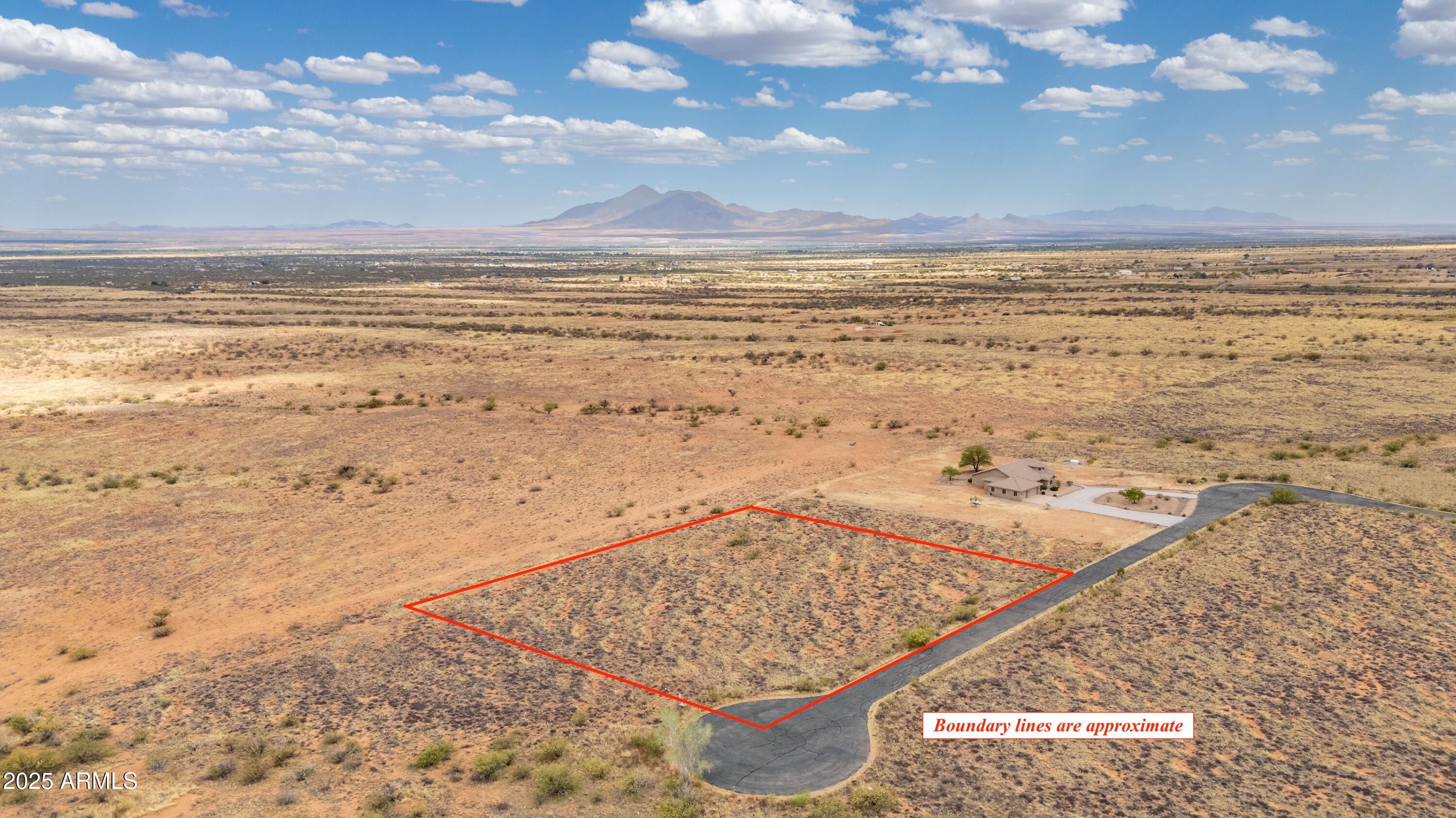 LA PRADERA ESTATES - Land