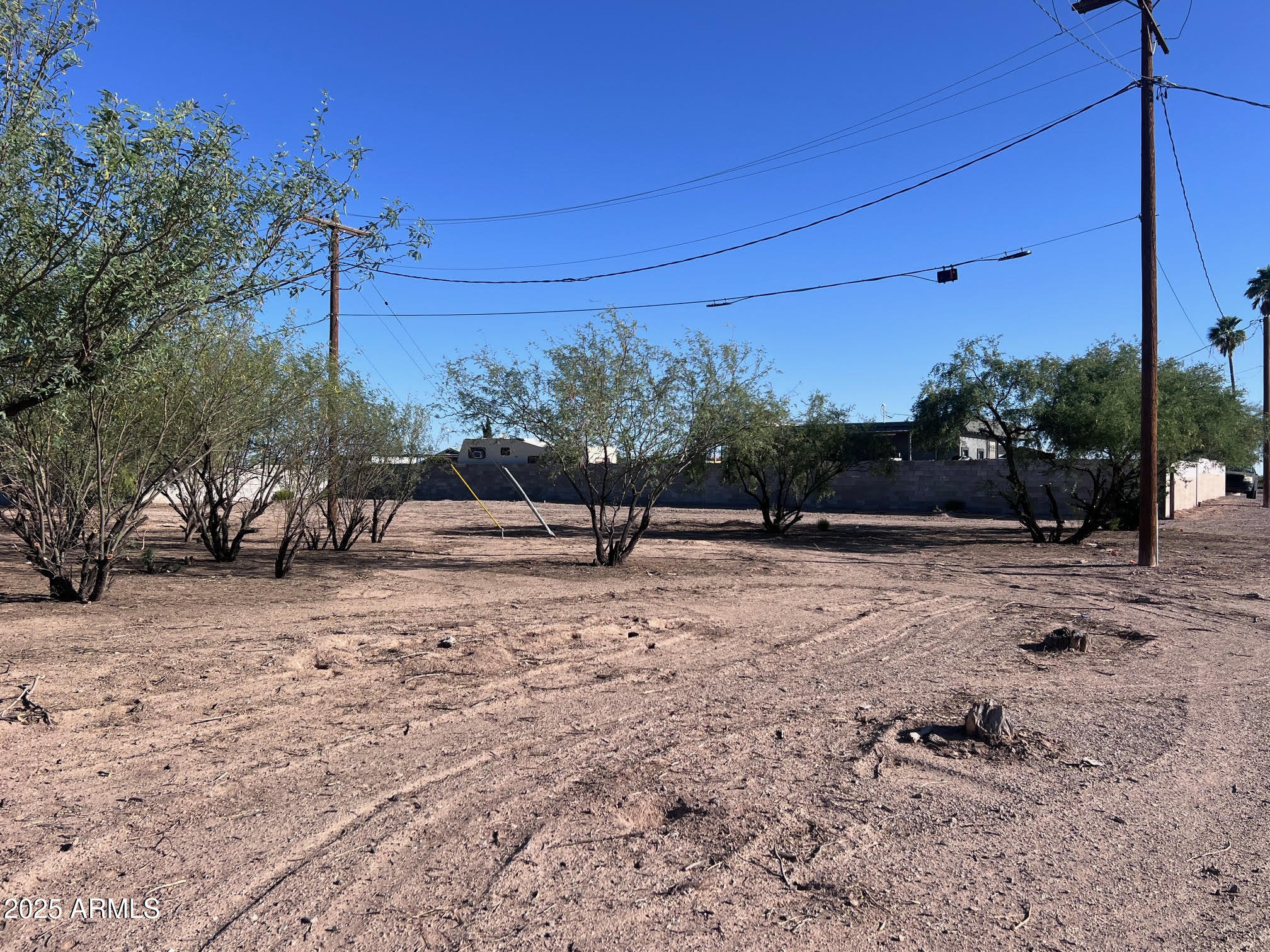 TOLTEC/ARIZONA VALLEY UNIT SEVEN - Land