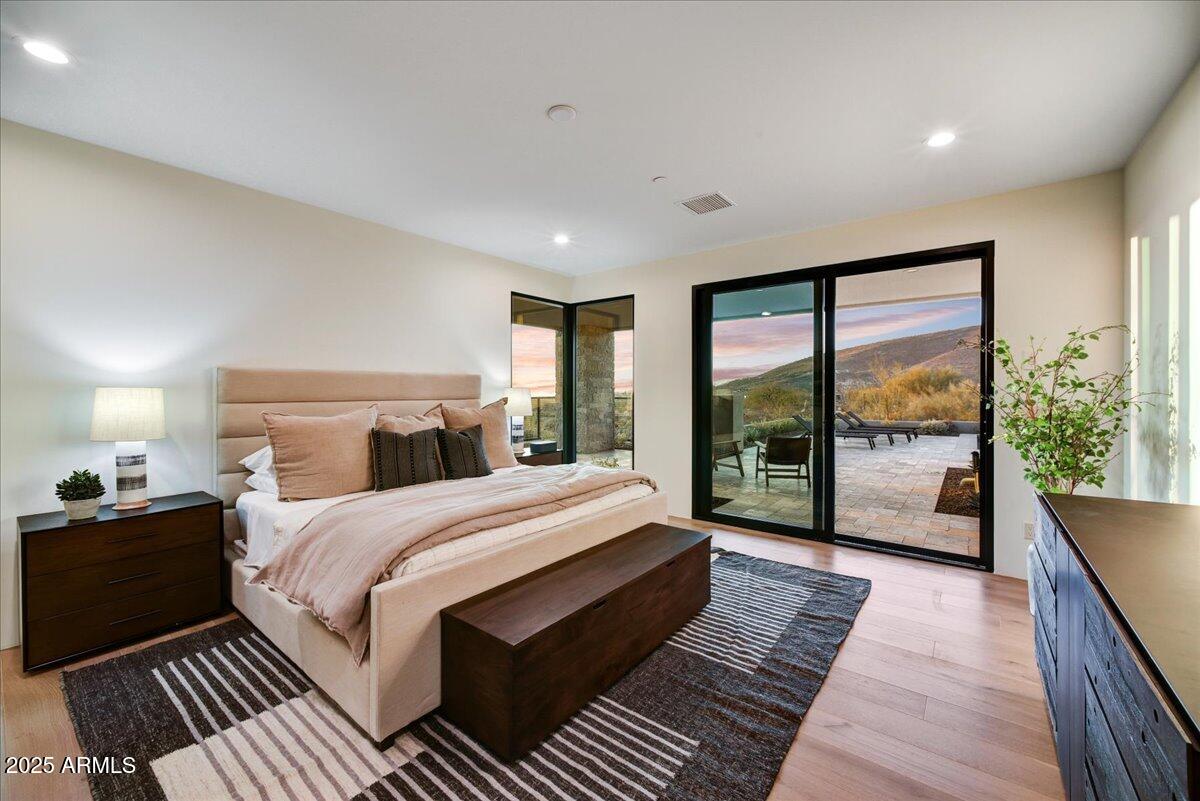 DESERT MOUNTAIN PHASE 1 UNIT 2 LOT 206-335 TR A - Residential