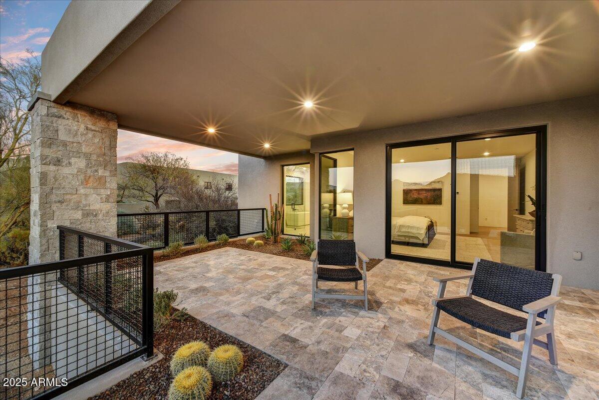 DESERT MOUNTAIN PHASE 1 UNIT 2 LOT 206-335 TR A - Residential