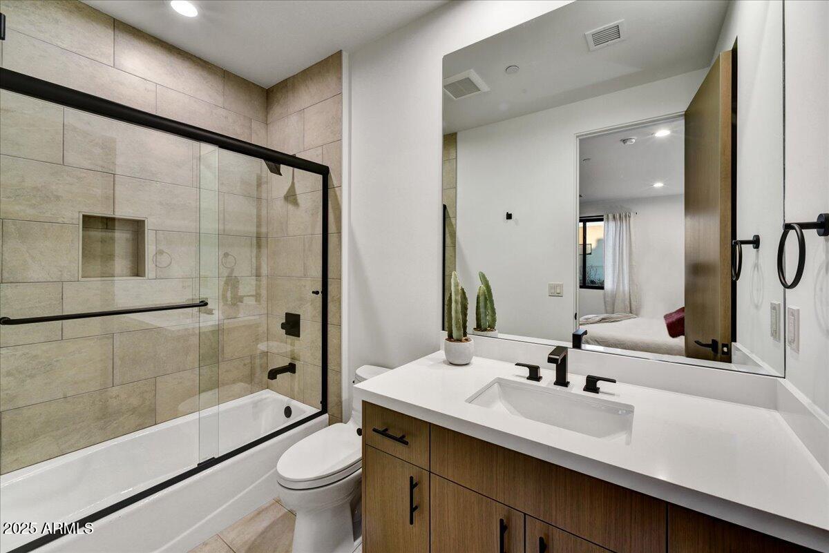 DESERT MOUNTAIN PHASE 1 UNIT 2 LOT 206-335 TR A - Residential