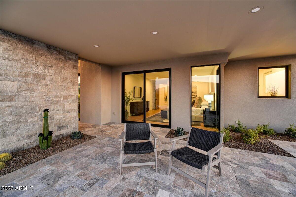 DESERT MOUNTAIN PHASE 1 UNIT 2 LOT 206-335 TR A - Residential