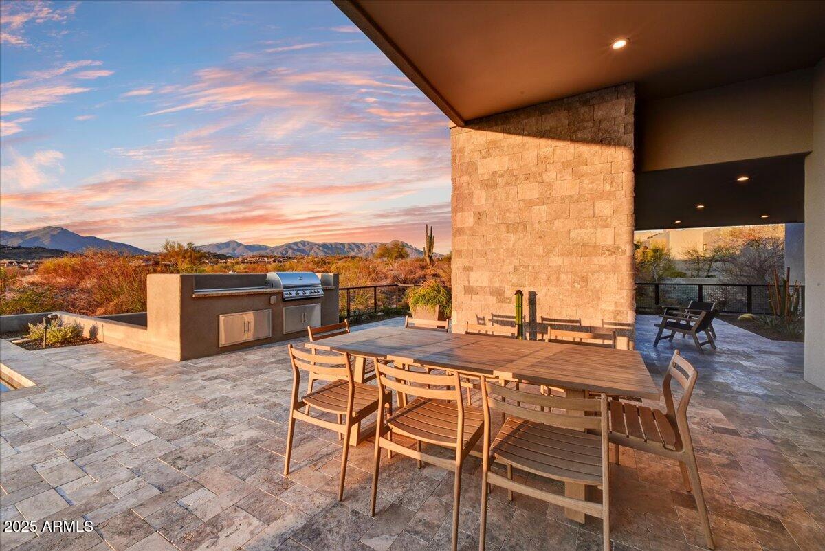 DESERT MOUNTAIN PHASE 1 UNIT 2 LOT 206-335 TR A - Residential