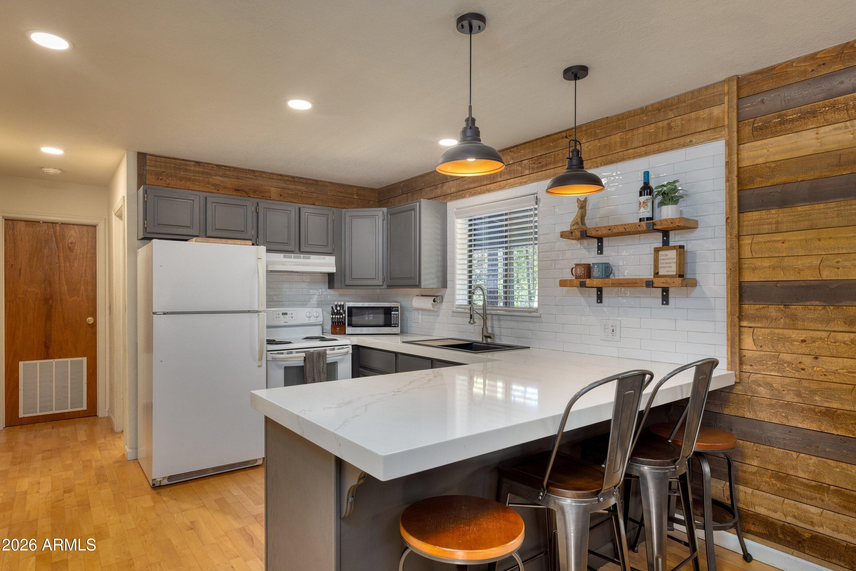 Lakeside Unsubdivided - Residential