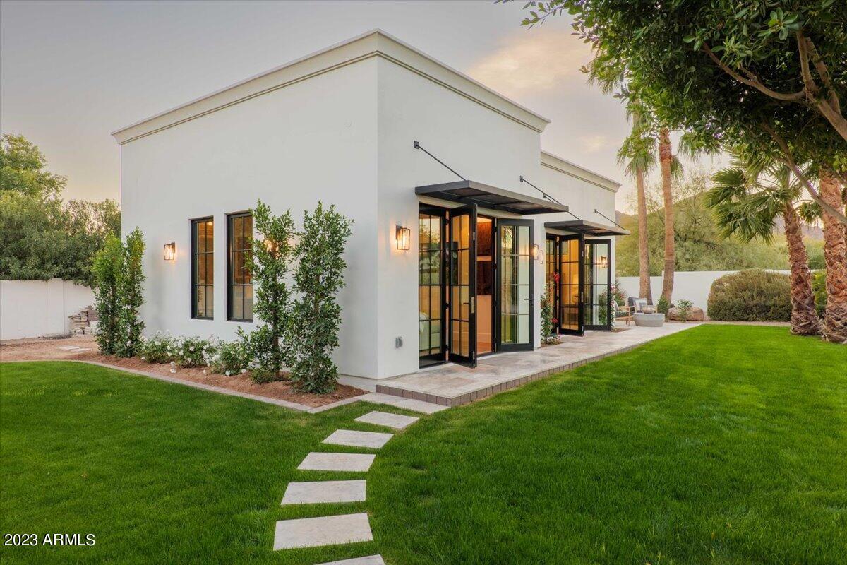 STONEVIEW - Residential