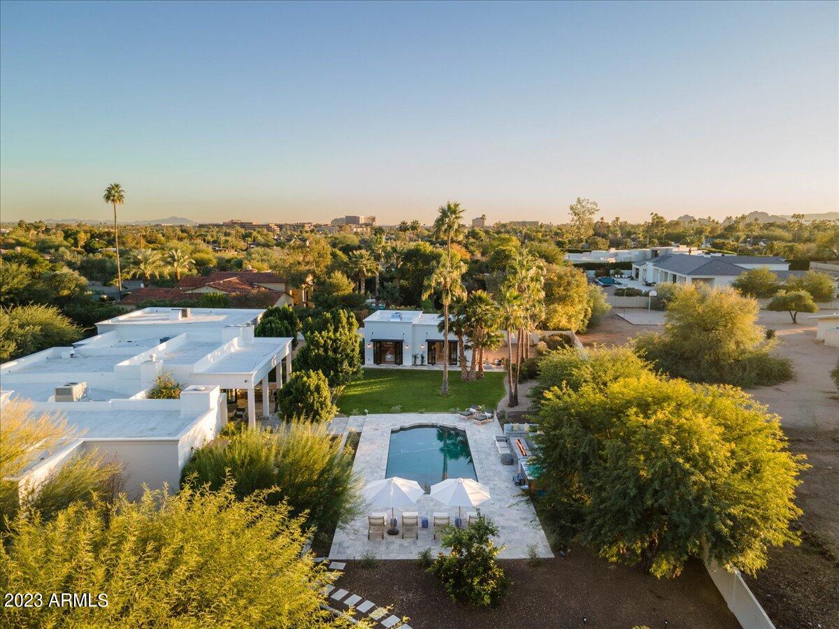 STONEVIEW - Residential