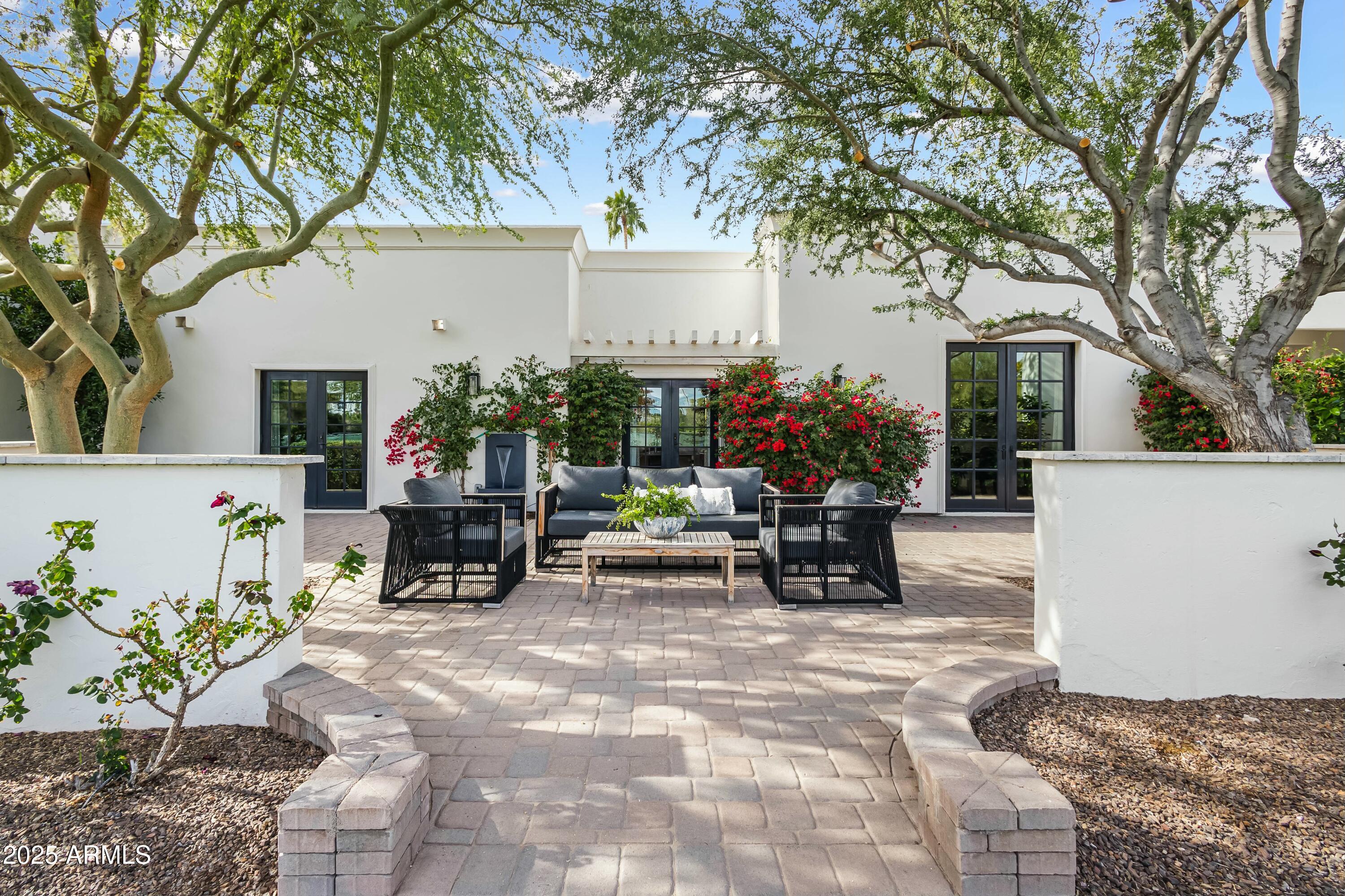 STONEVIEW - Residential
