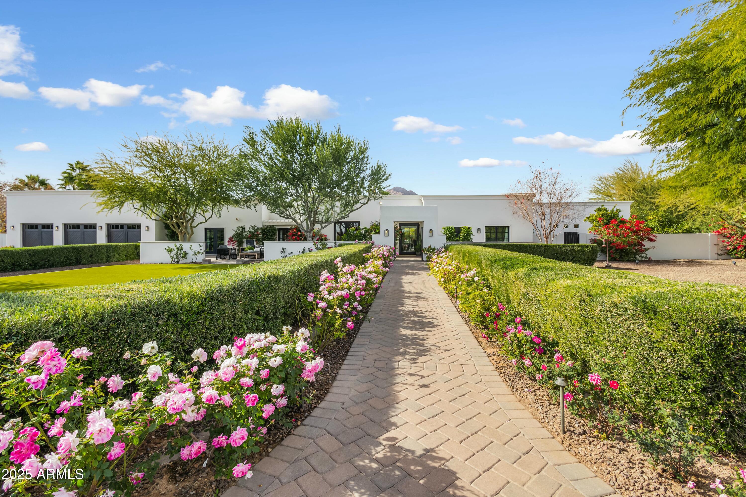 STONEVIEW - Residential