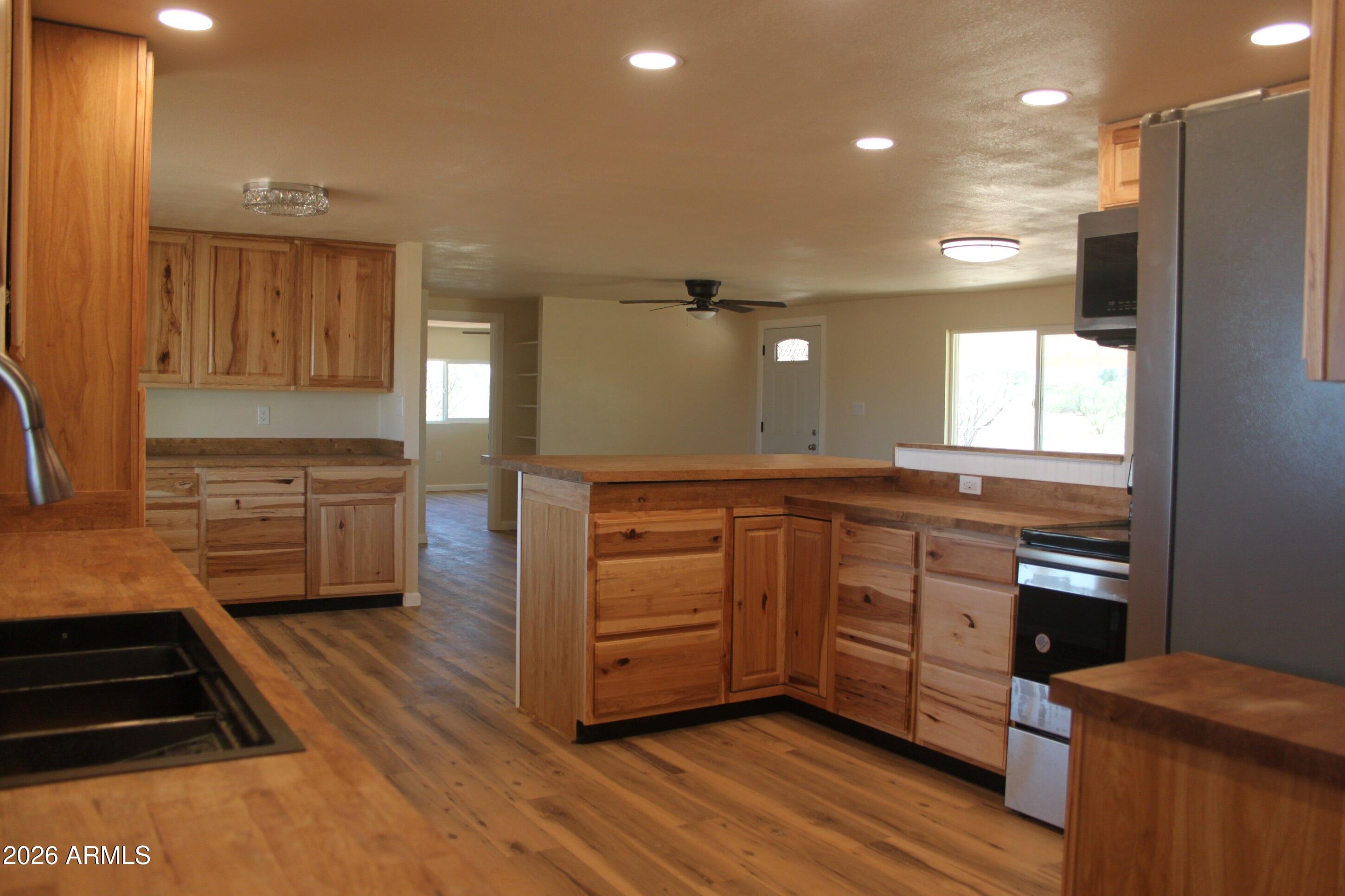 GREATER SAN PEDRO RANCHES - Residential