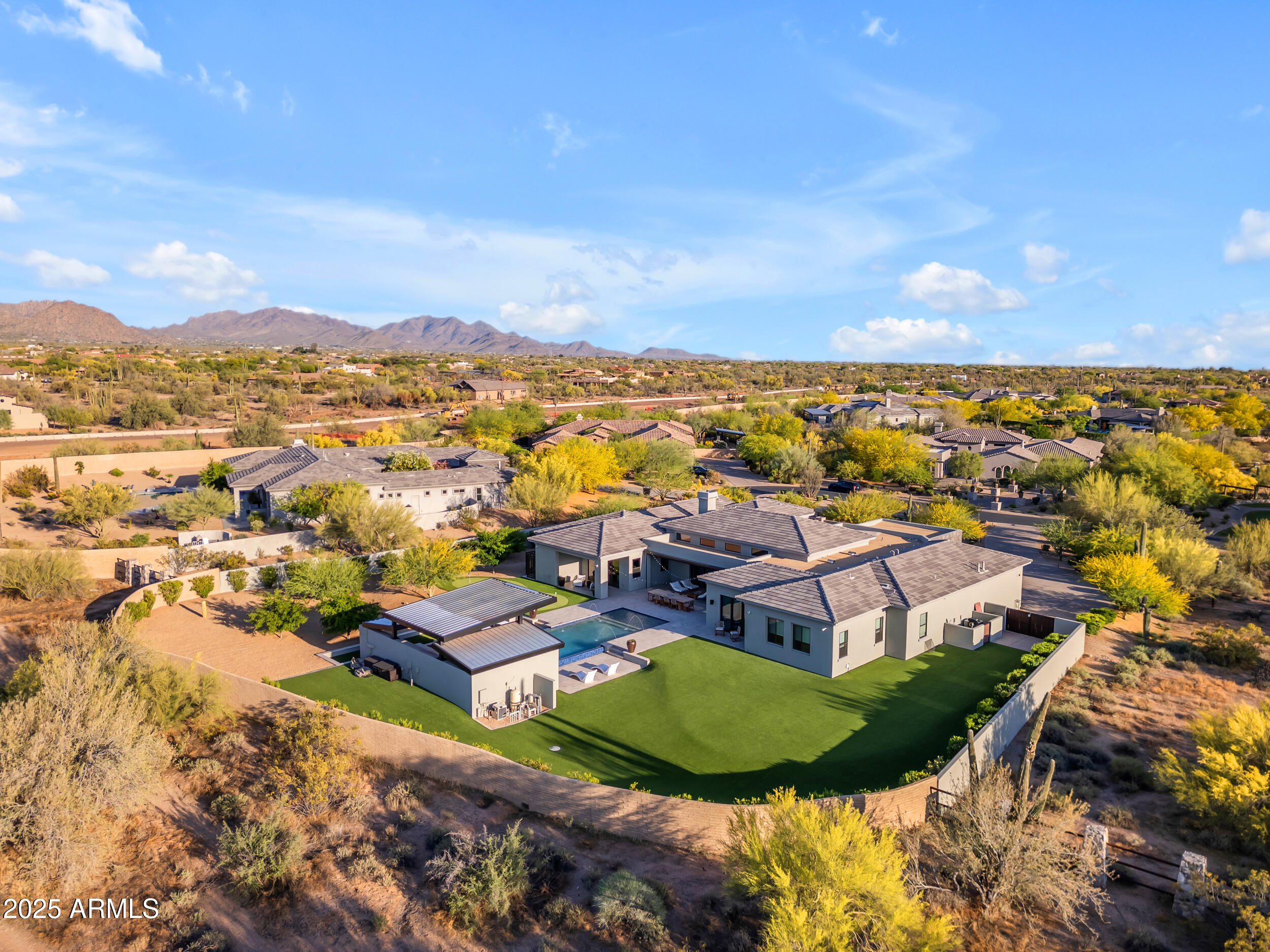 TURQUESA EQUESTRIAN ESTATES - Residential