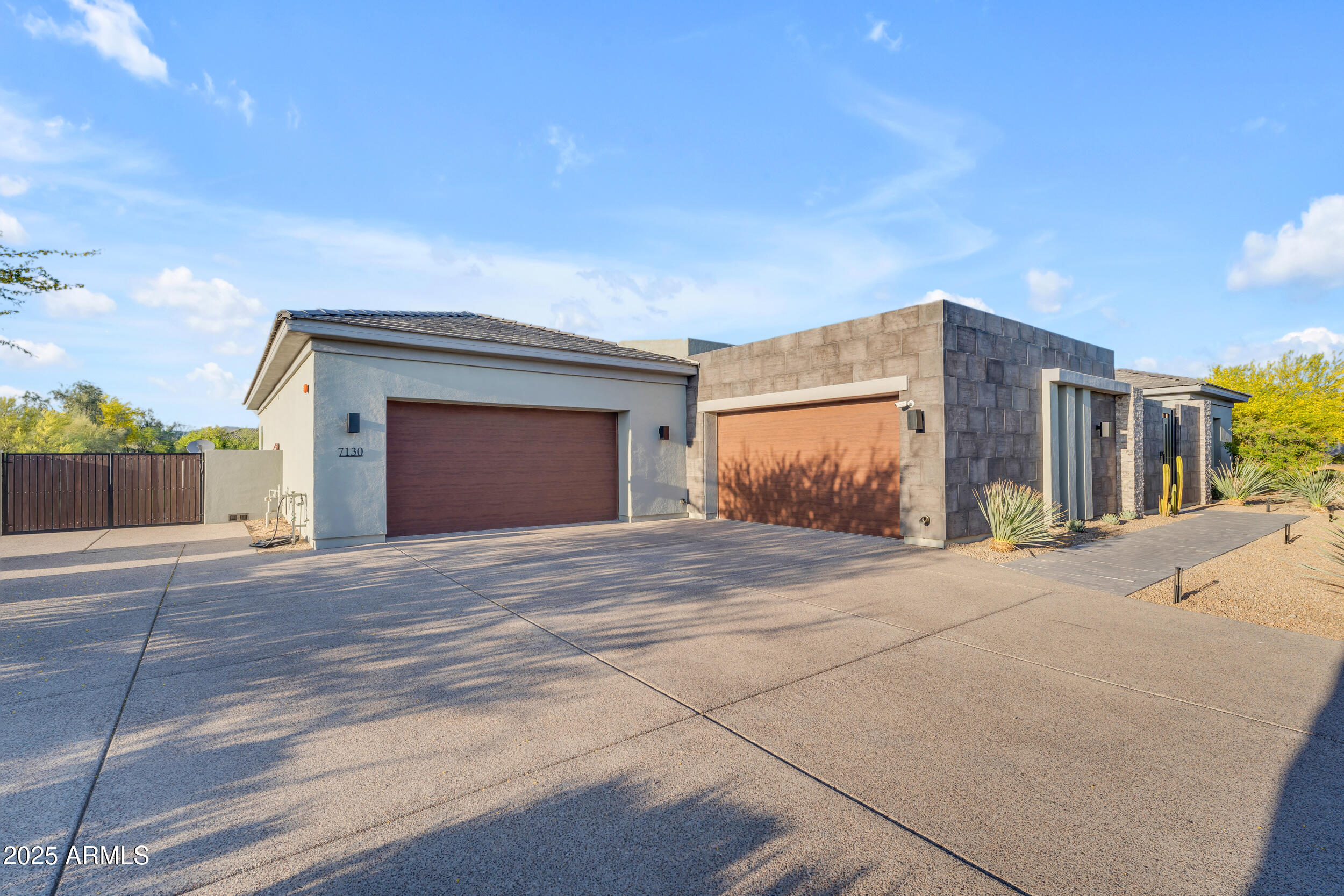 TURQUESA EQUESTRIAN ESTATES - Residential