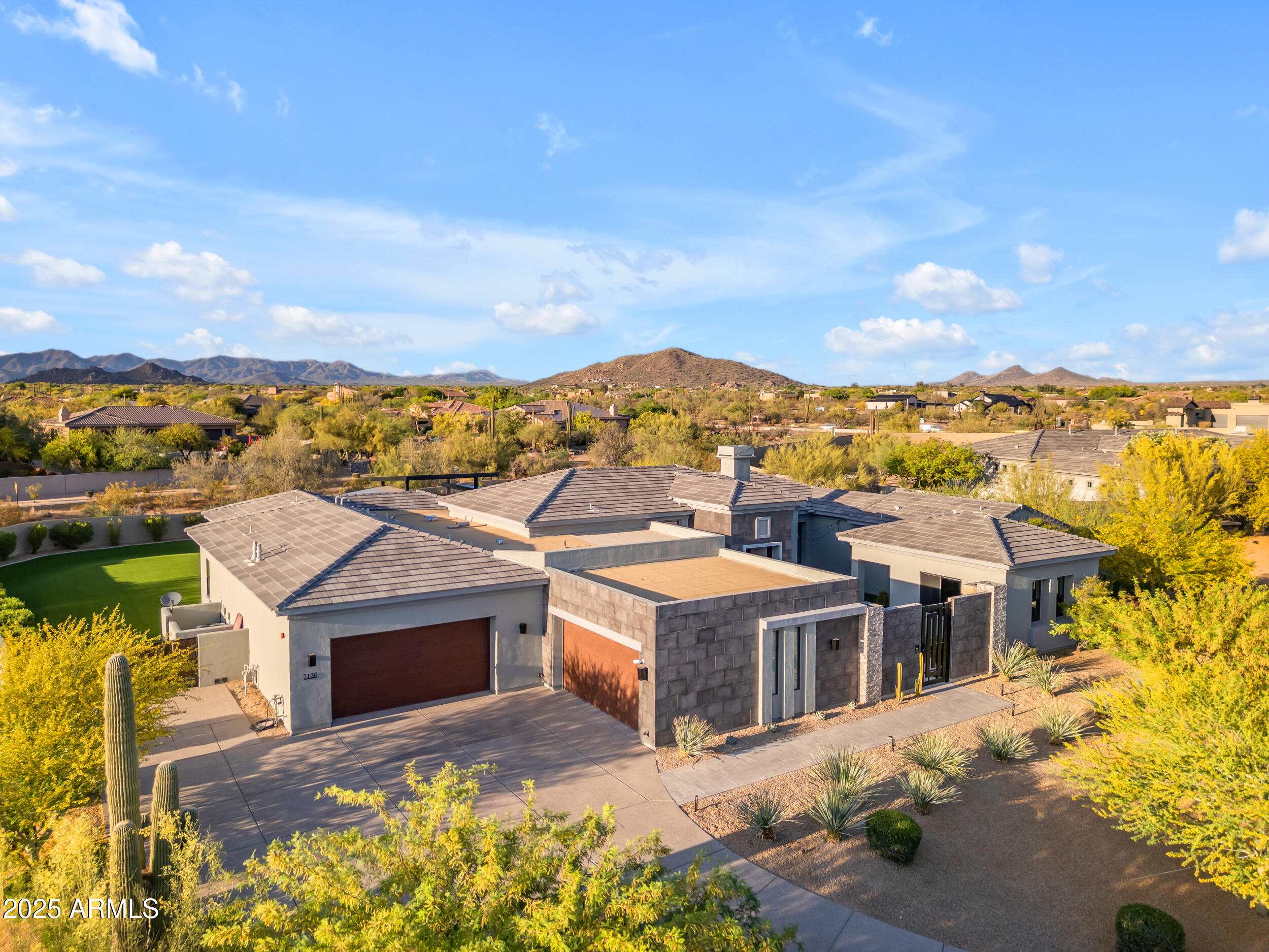 TURQUESA EQUESTRIAN ESTATES - Residential