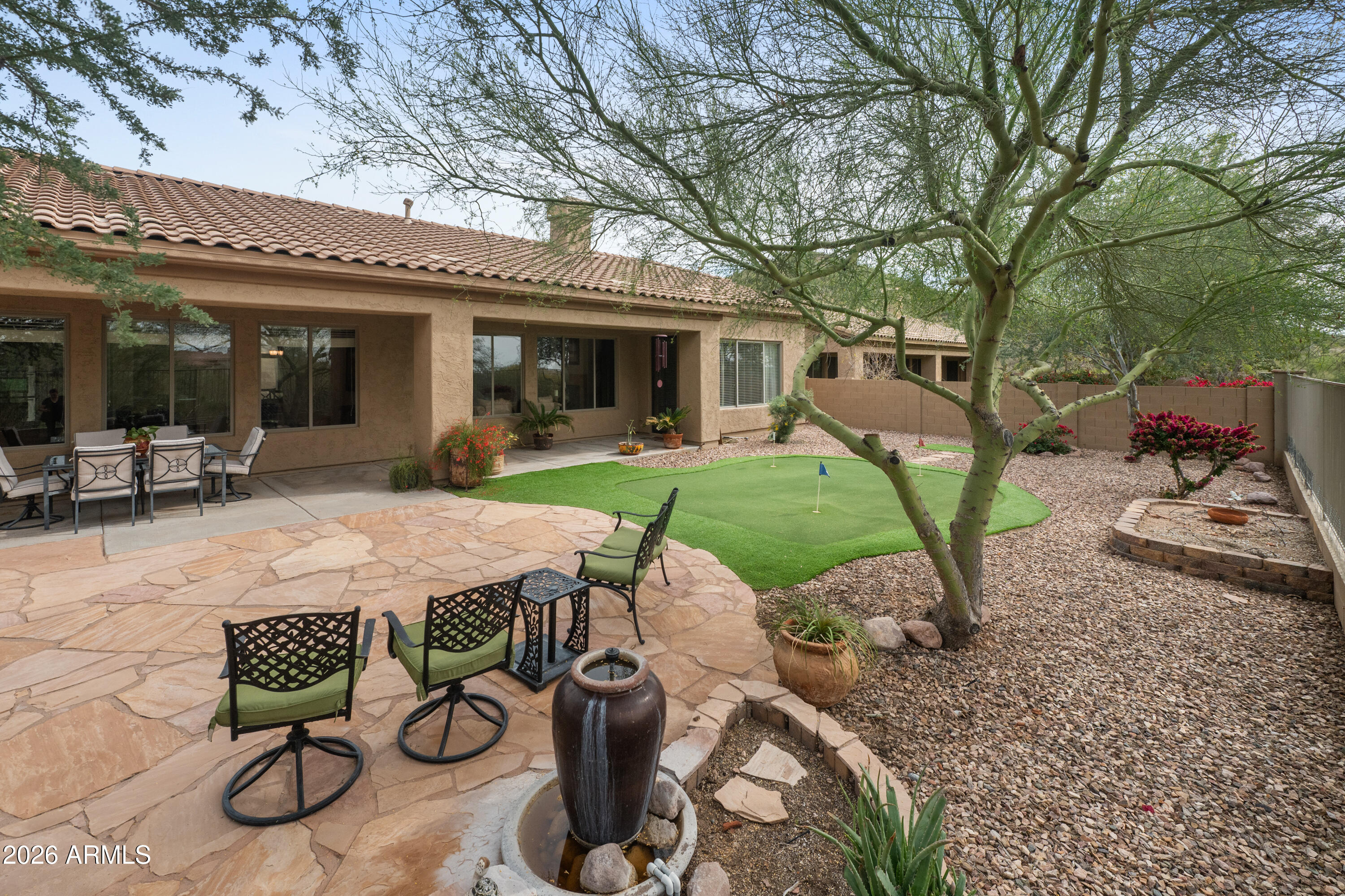 SUPERSTITION FOOTHILLS - Residential