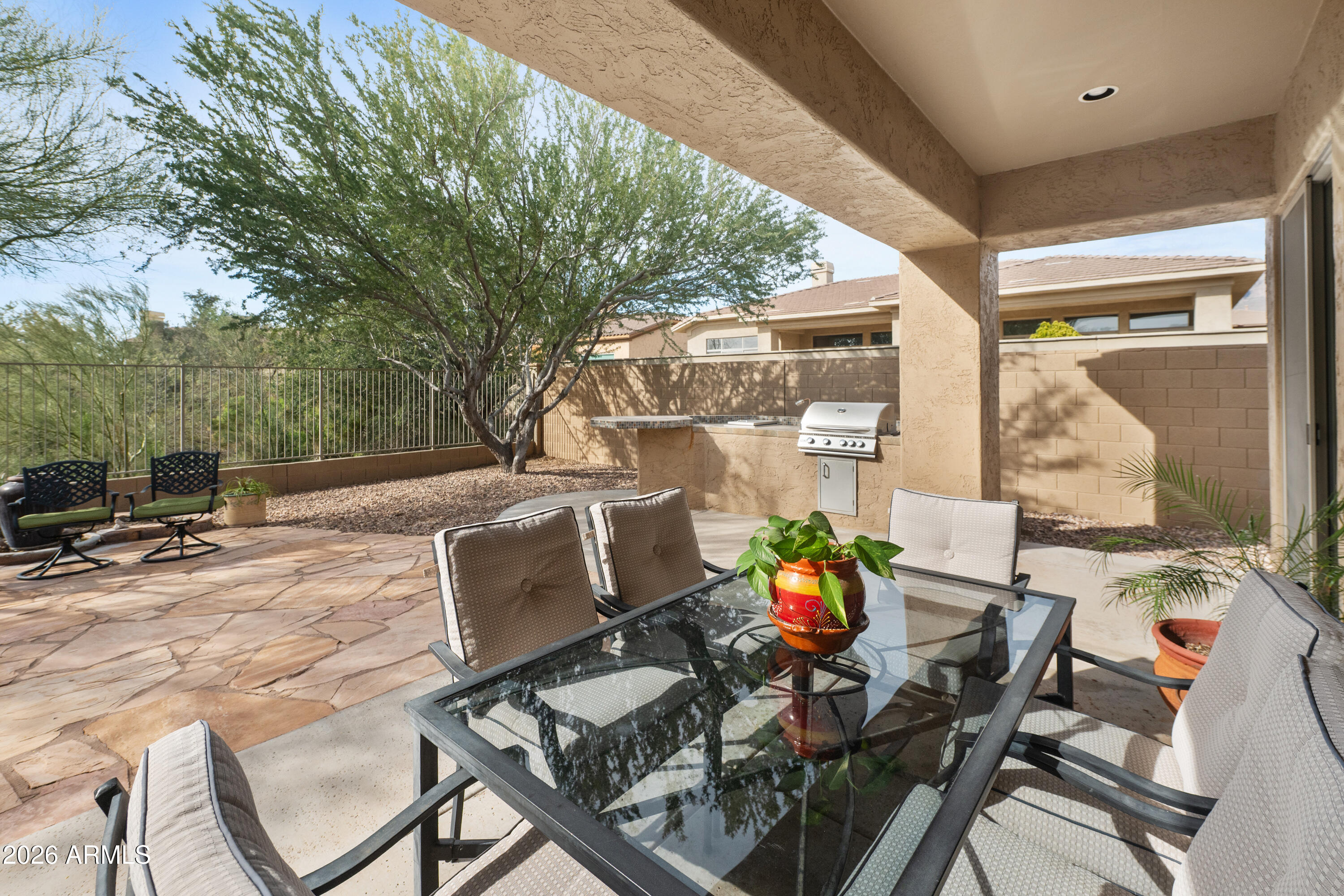 SUPERSTITION FOOTHILLS - Residential