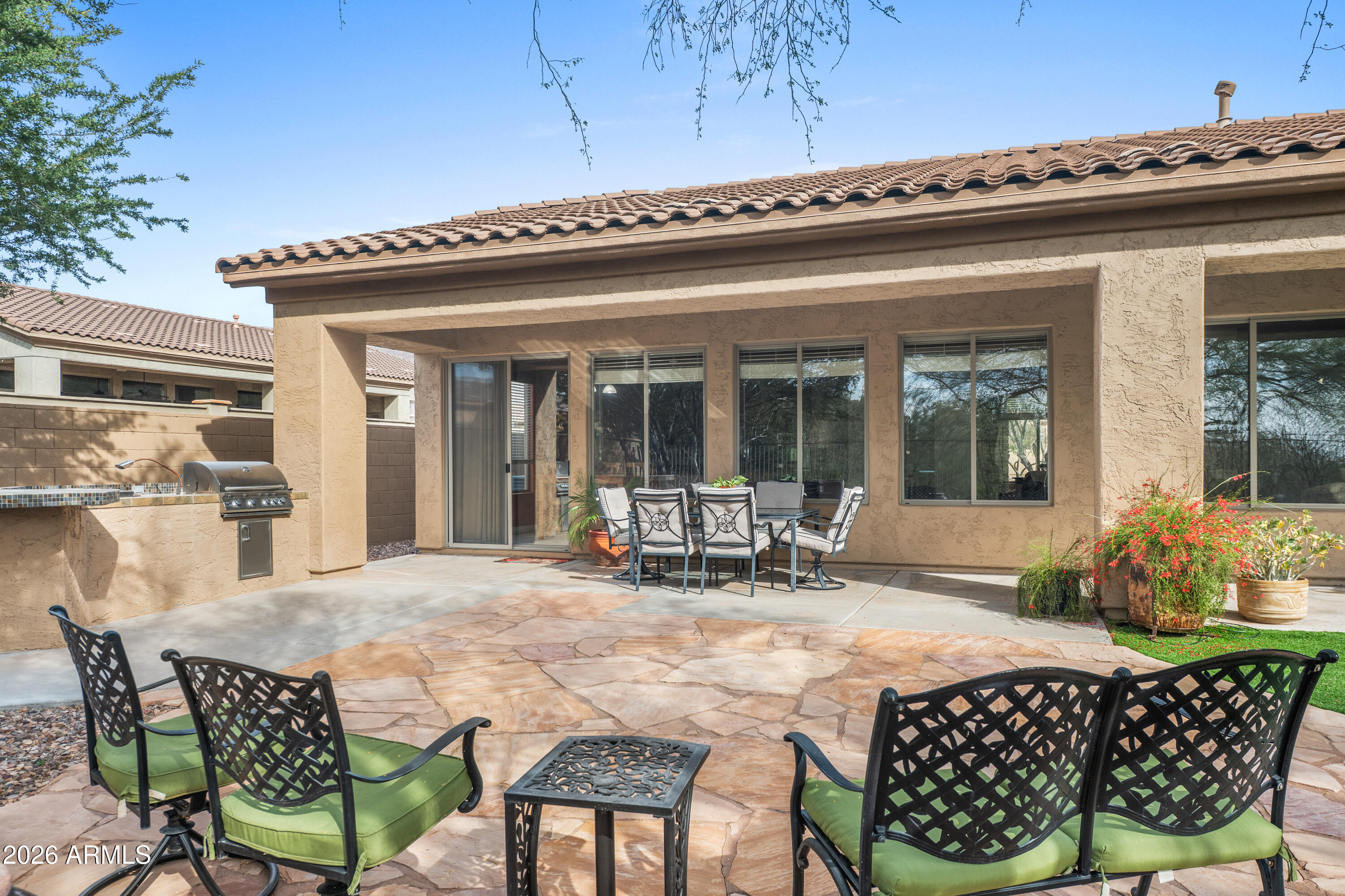 SUPERSTITION FOOTHILLS - Residential