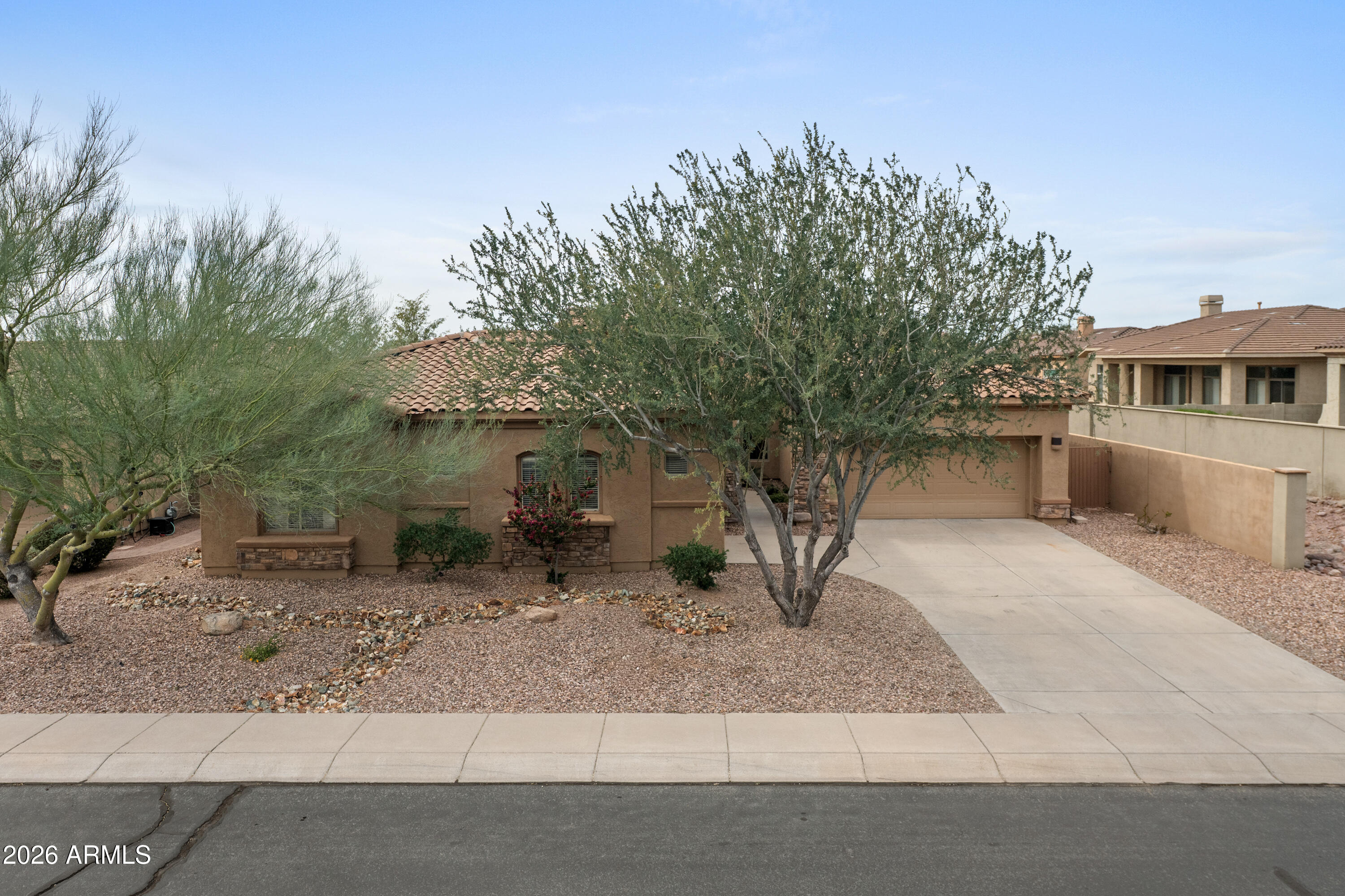 SUPERSTITION FOOTHILLS - Residential