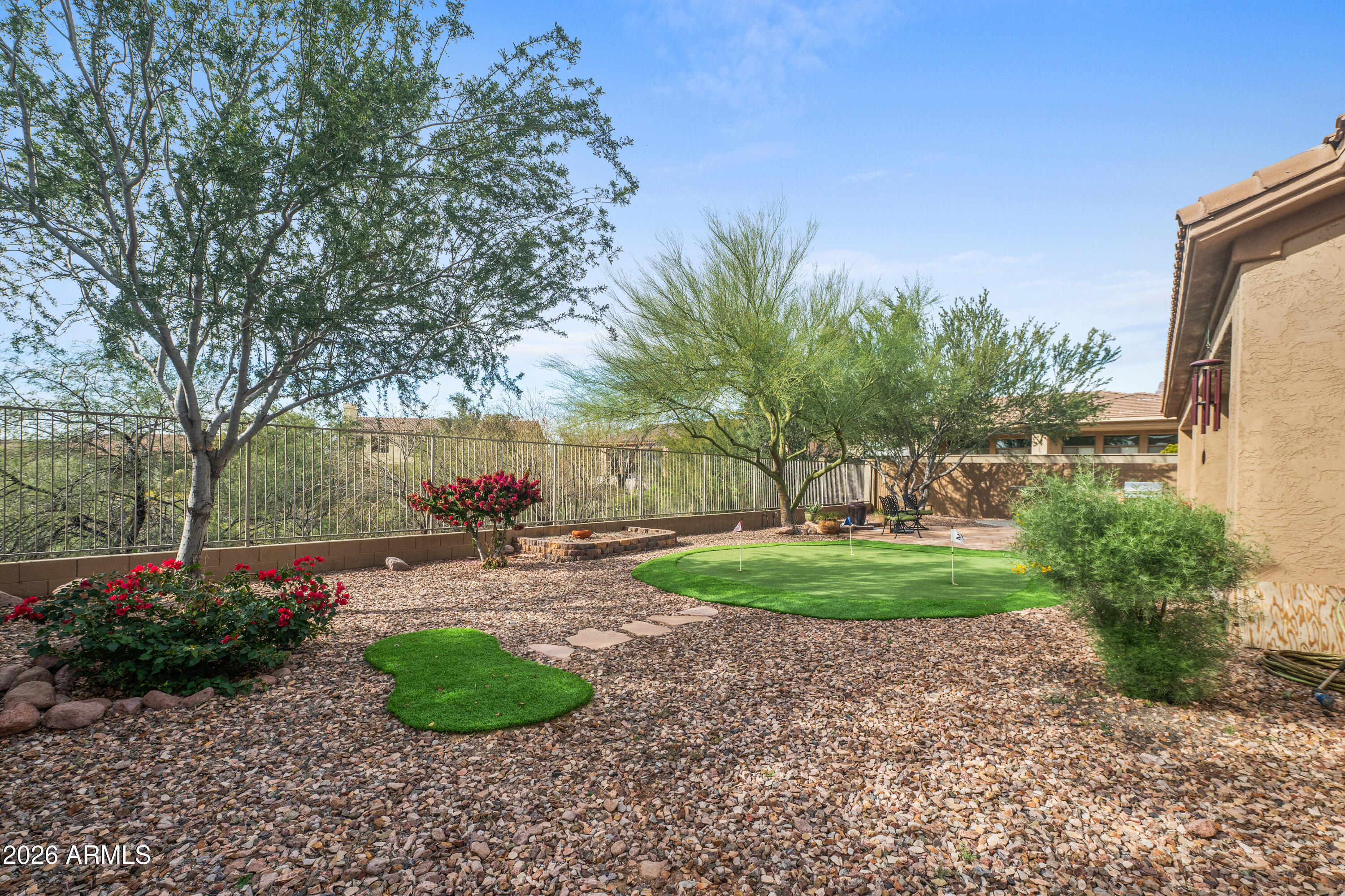 SUPERSTITION FOOTHILLS - Residential