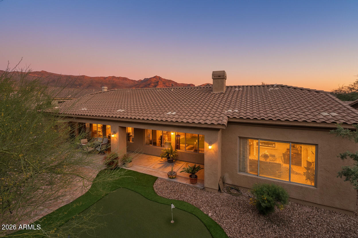 SUPERSTITION FOOTHILLS - Residential