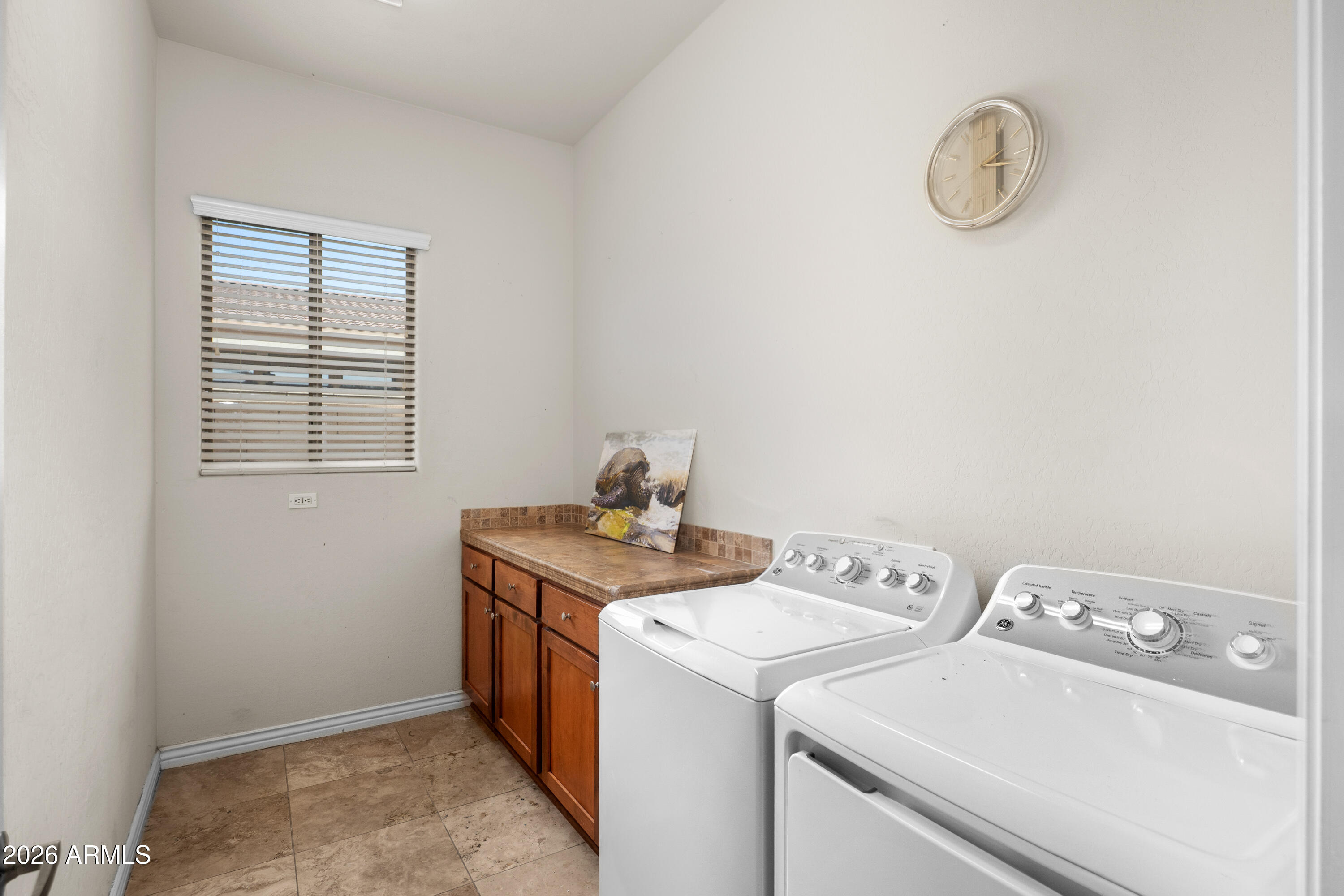 SUPERSTITION FOOTHILLS - Residential