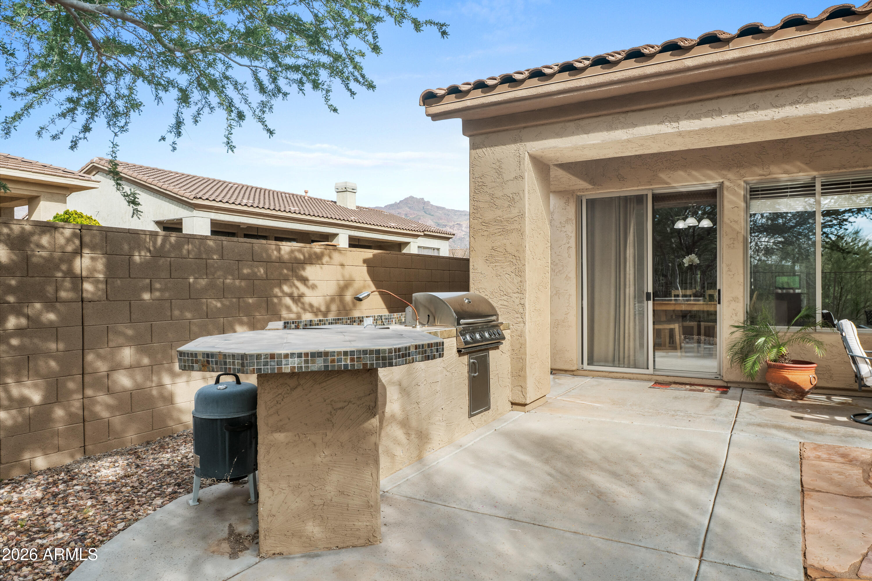 SUPERSTITION FOOTHILLS - Residential