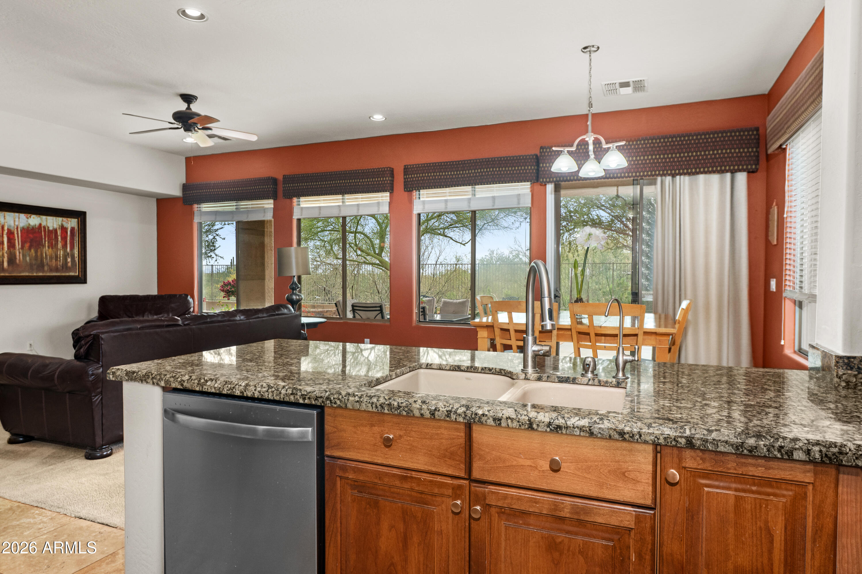 SUPERSTITION FOOTHILLS - Residential