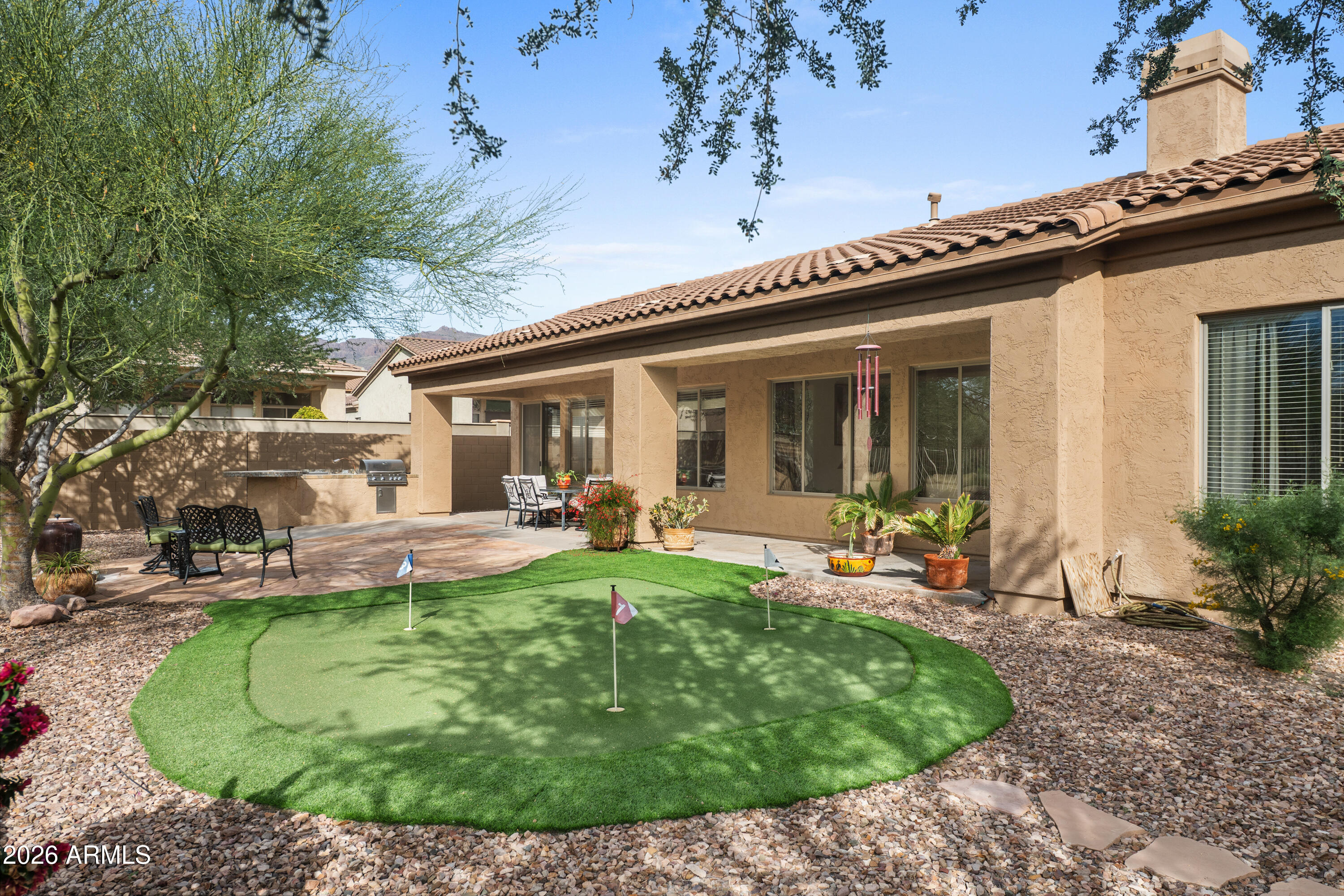 SUPERSTITION FOOTHILLS - Residential