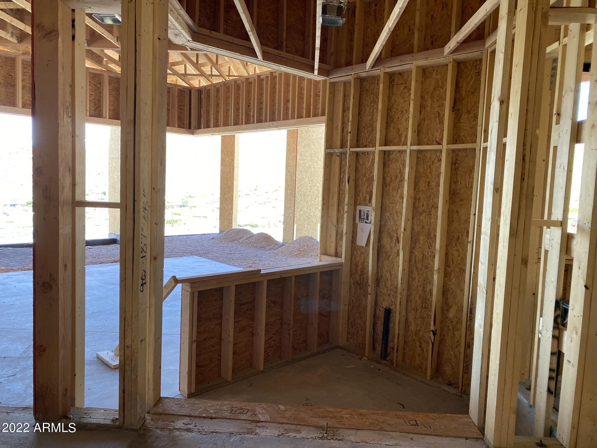 EAGLE RIDGE AT FOUNTAIN HILLS - Residential