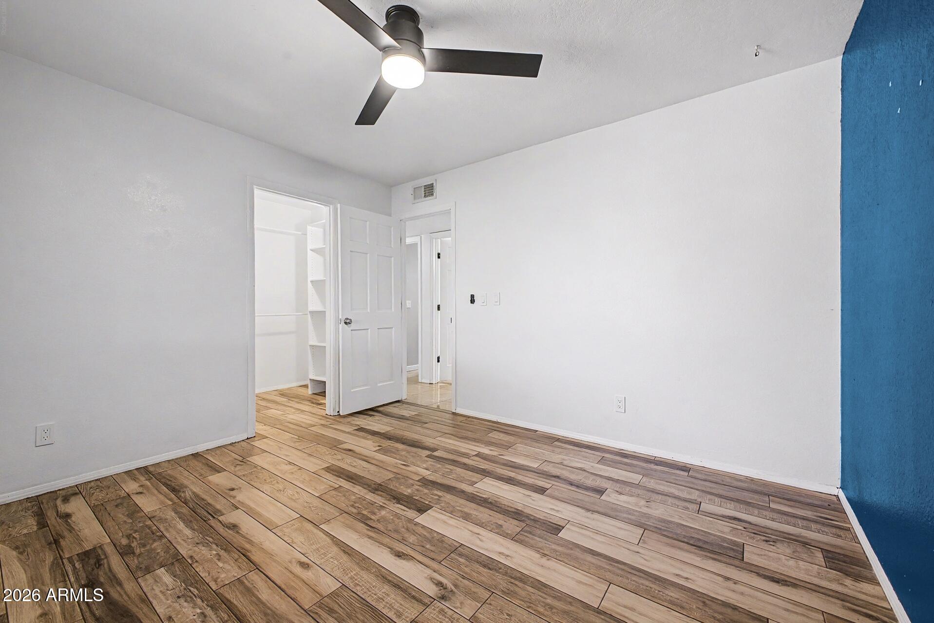 SHADOW MOUNTAIN UNIT 1 - Residential