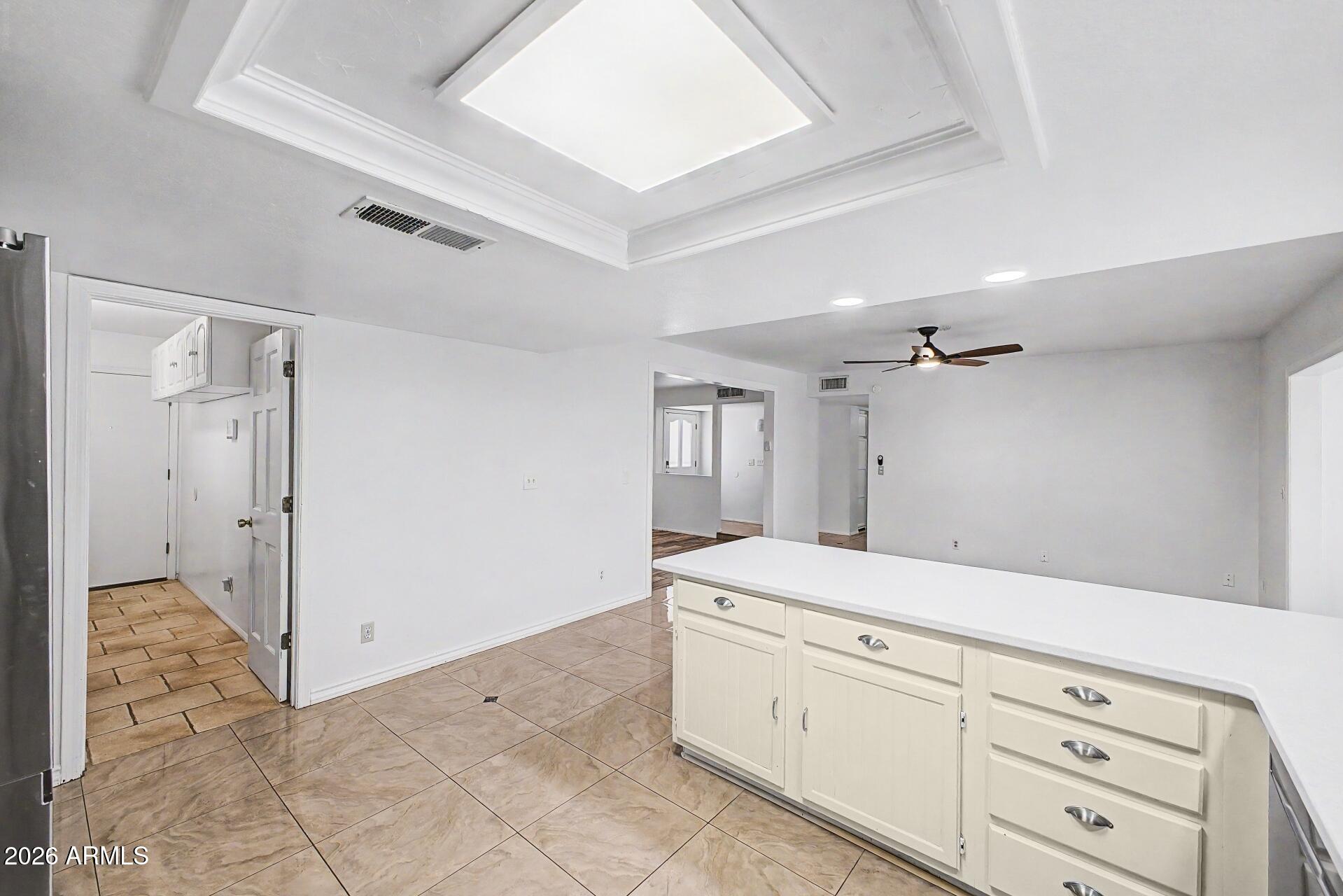SHADOW MOUNTAIN UNIT 1 - Residential