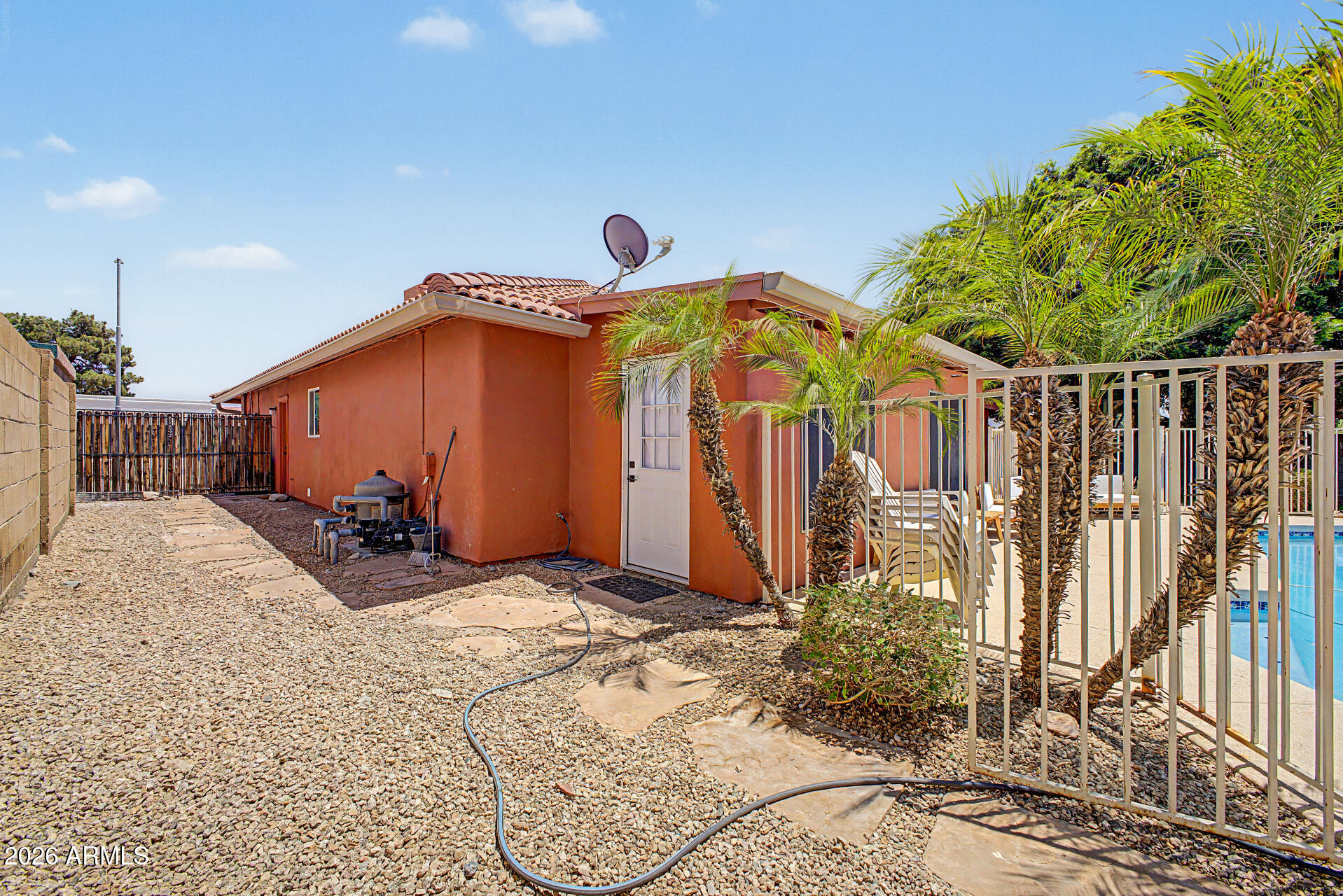 SHADOW MOUNTAIN UNIT 1 - Residential