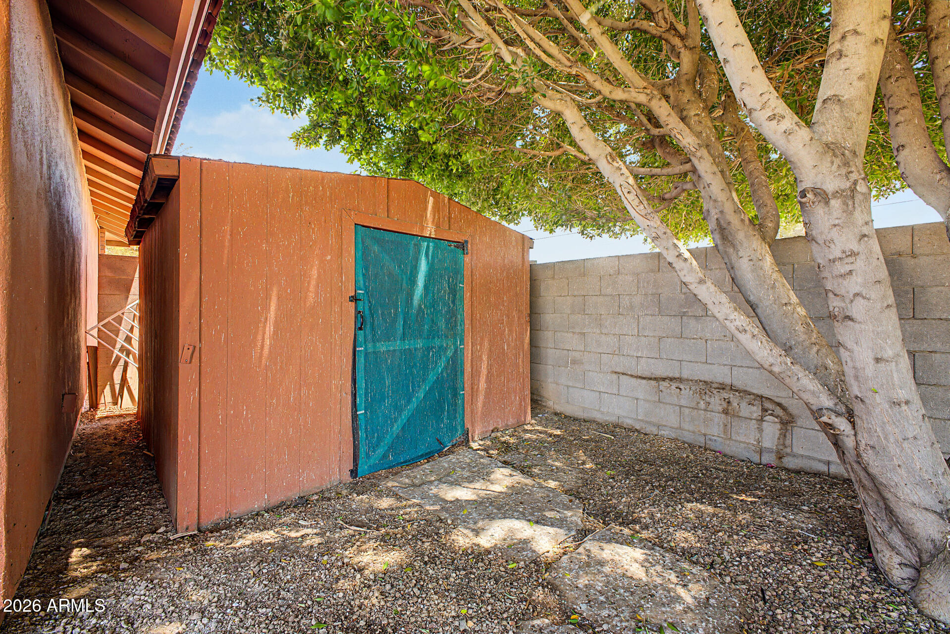 SHADOW MOUNTAIN UNIT 1 - Residential