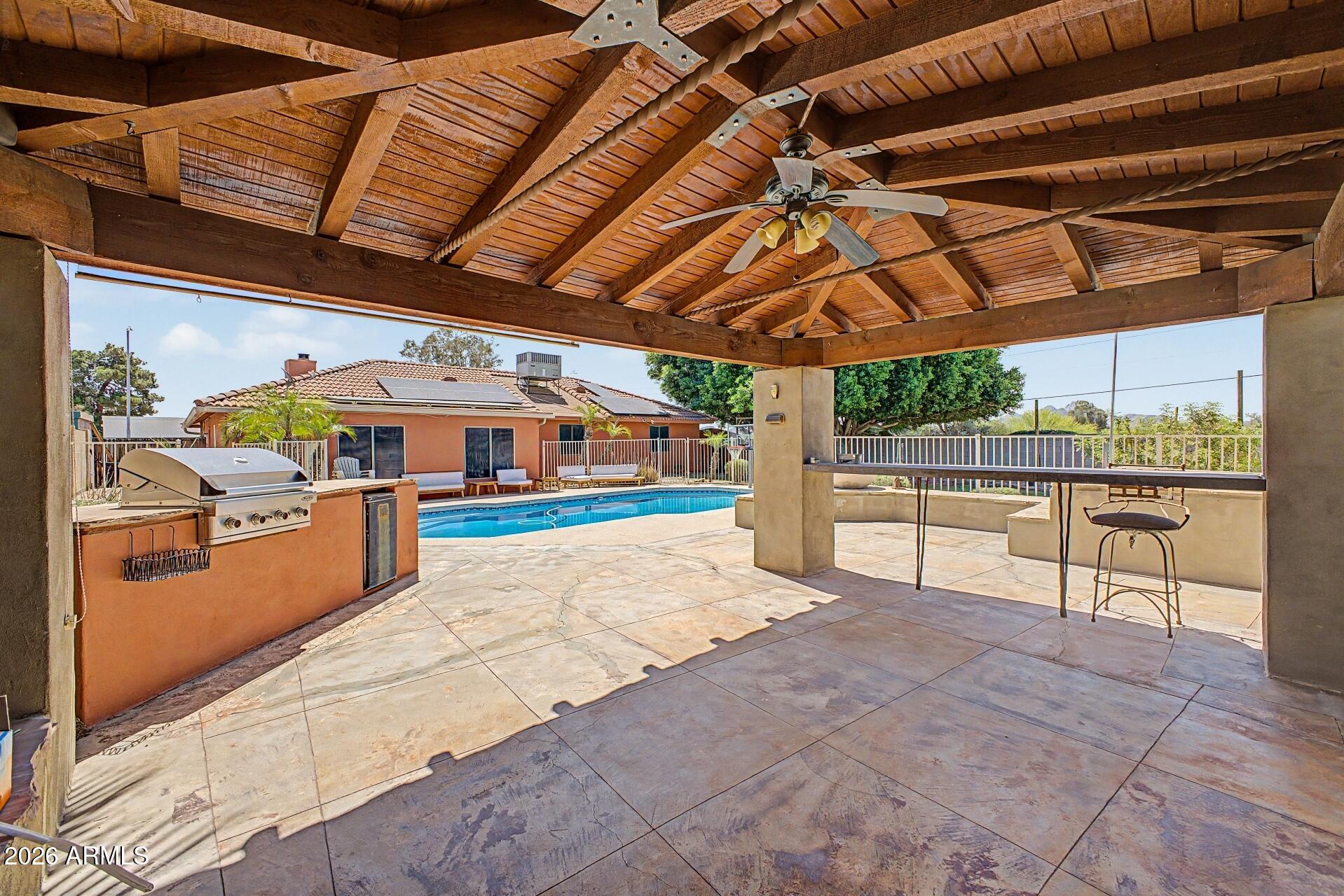 SHADOW MOUNTAIN UNIT 1 - Residential
