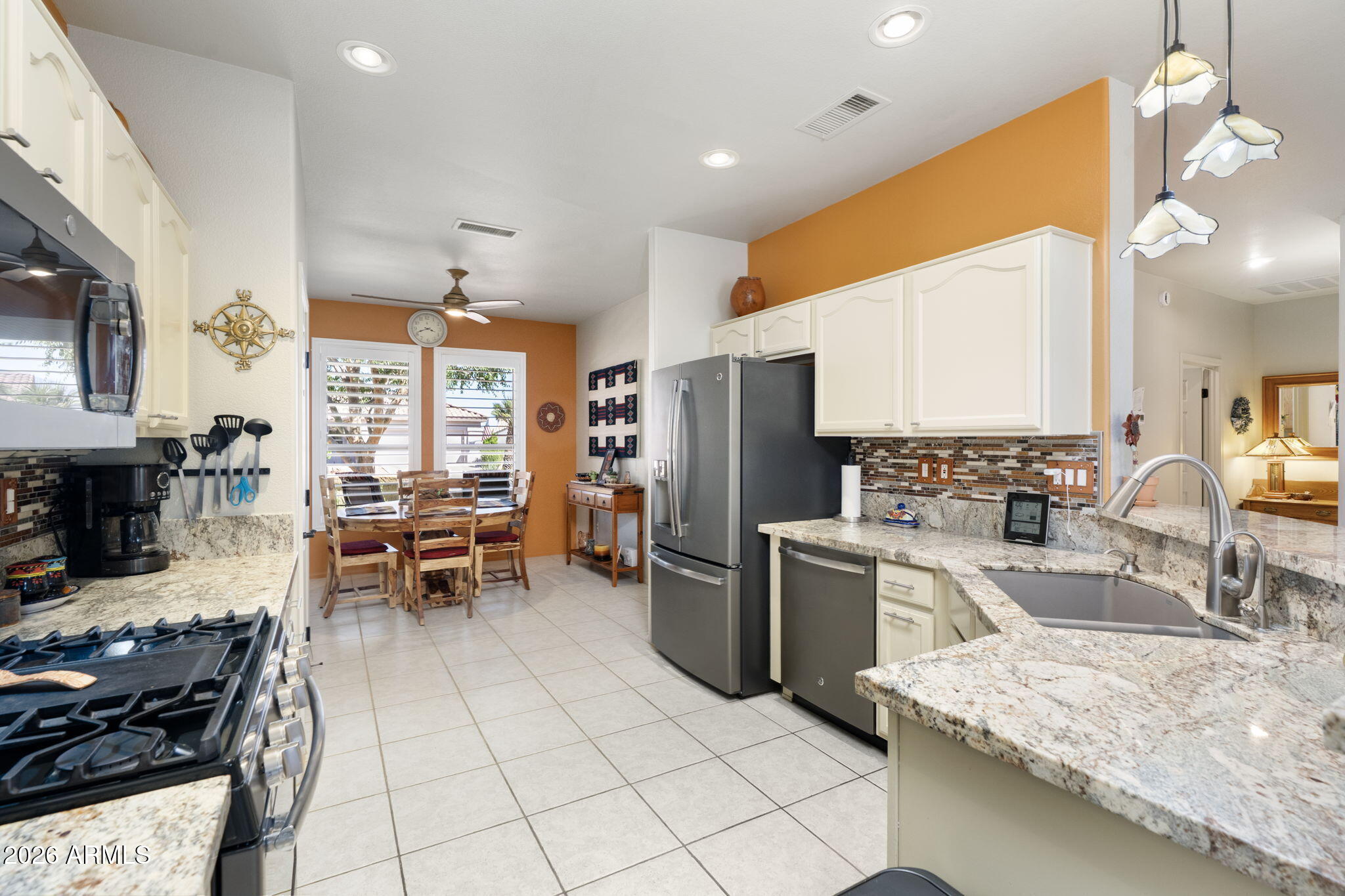 SUN CITY GRAND-DESERT BREEZE - Residential
