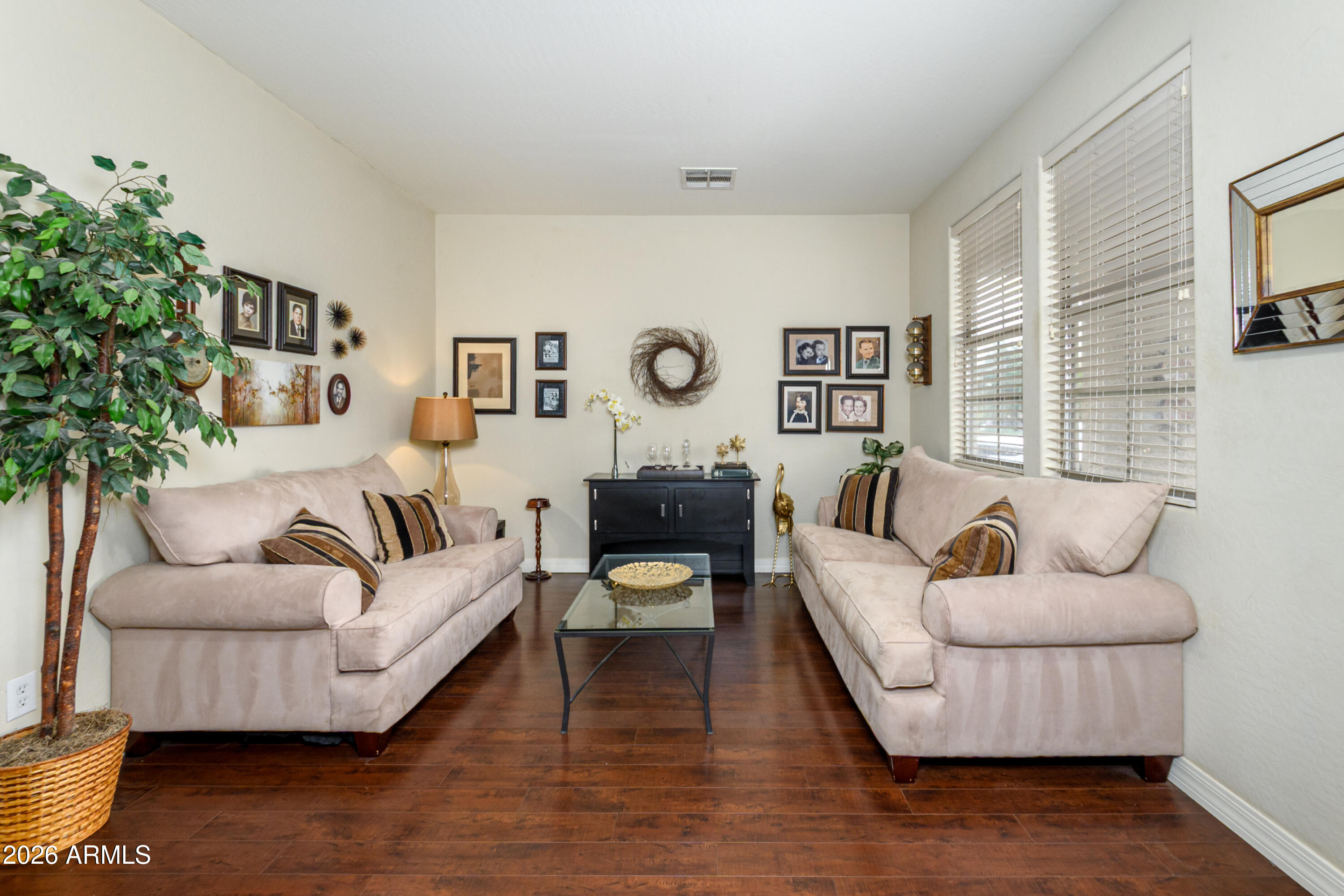CROSSRIVER UNIT 2 - Residential