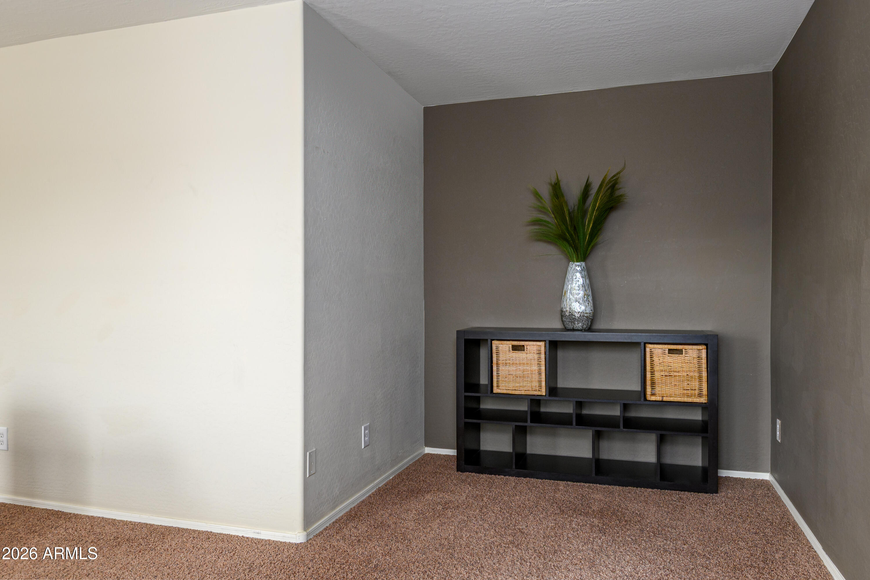 CROSSRIVER UNIT 2 - Residential