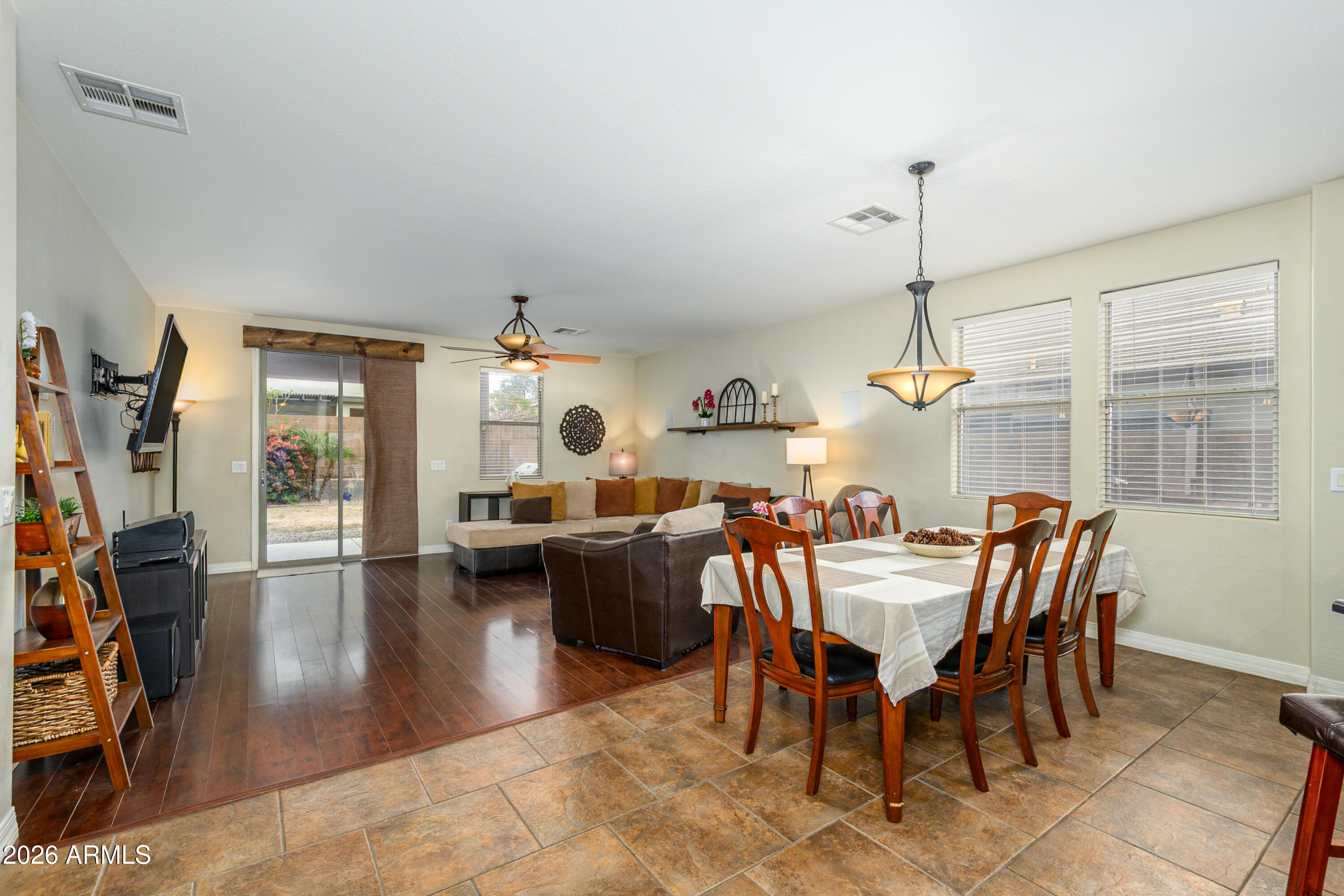 CROSSRIVER UNIT 2 - Residential