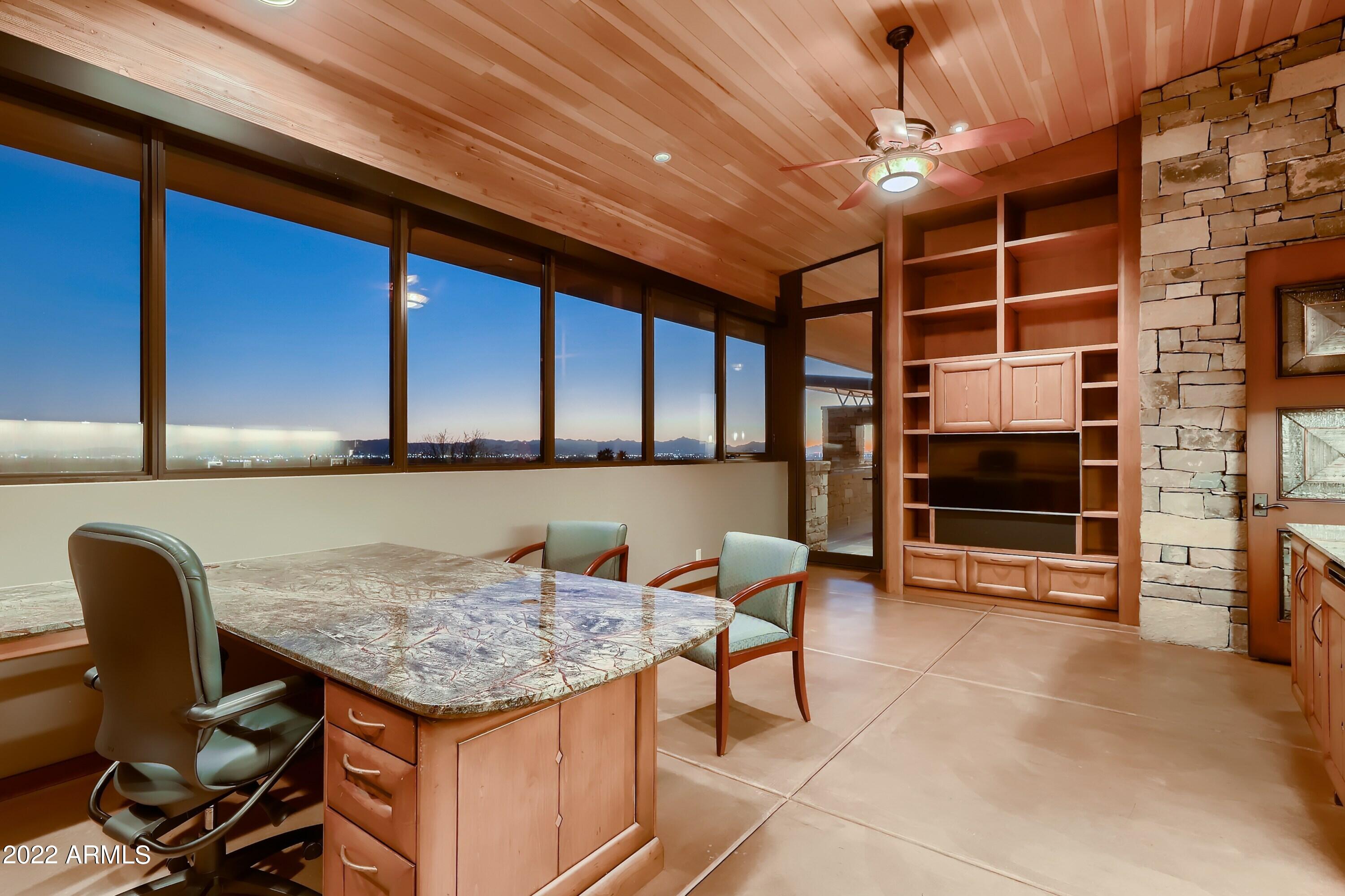 RED ROCK - Residential