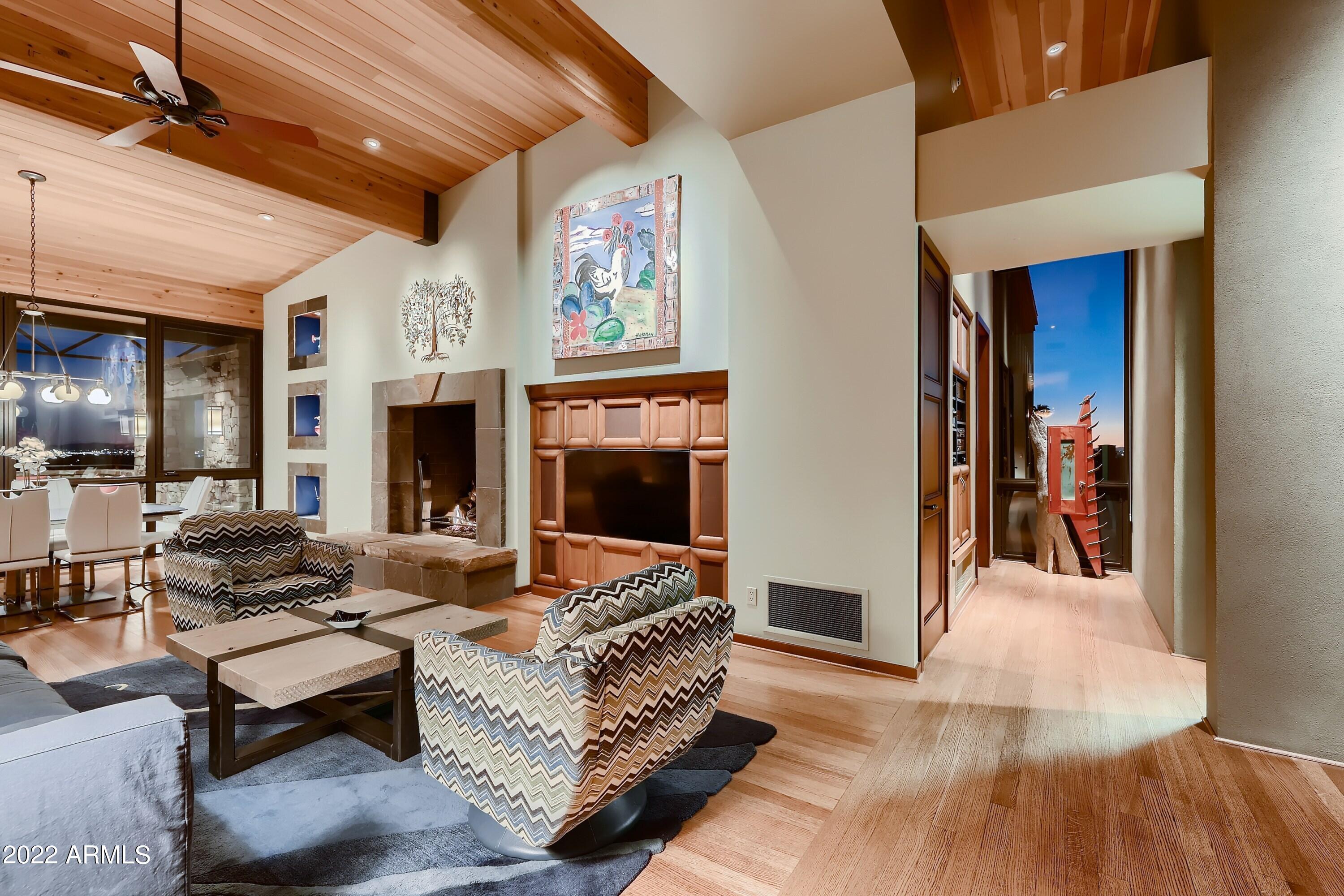 RED ROCK - Residential