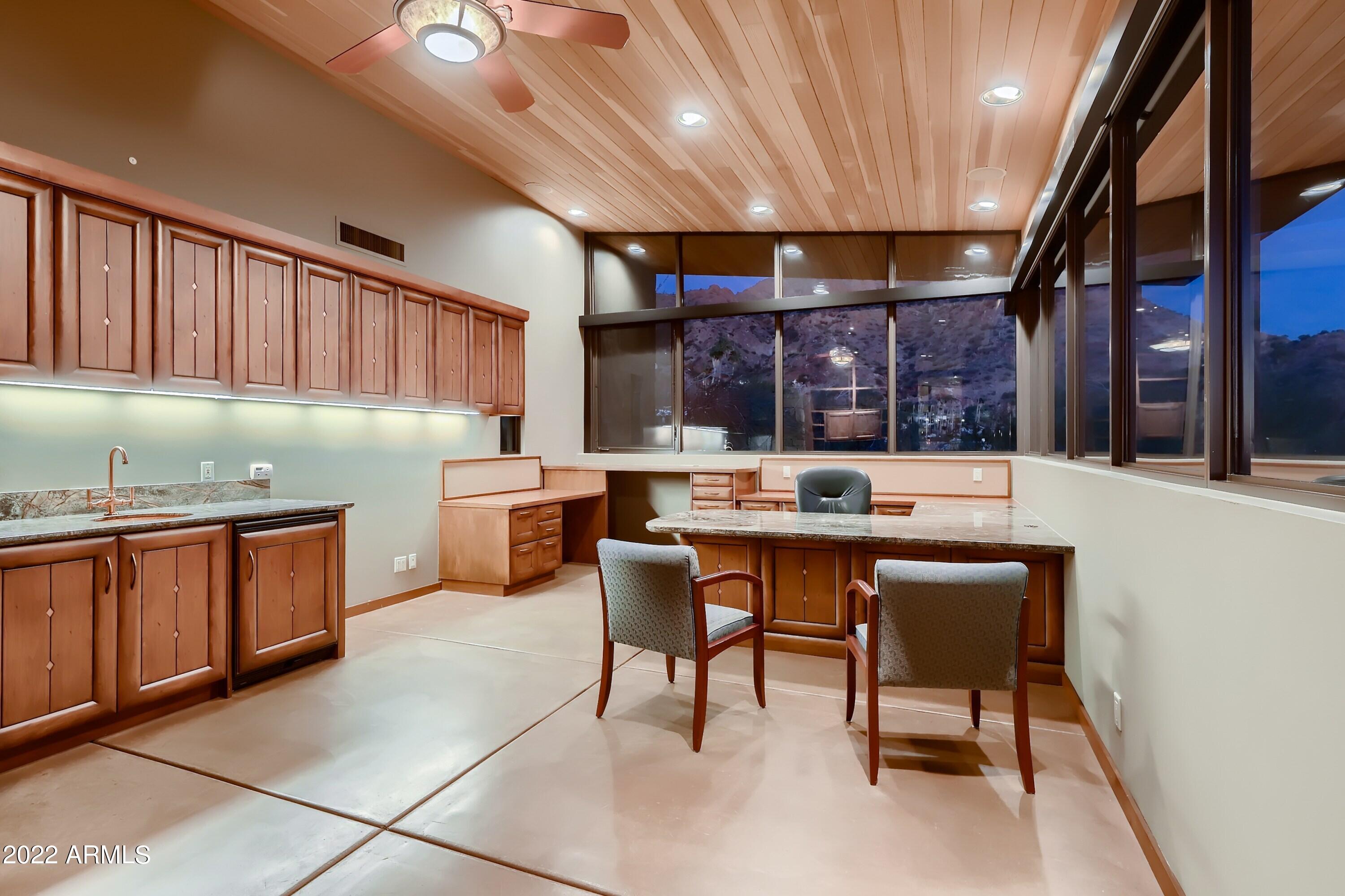RED ROCK - Residential