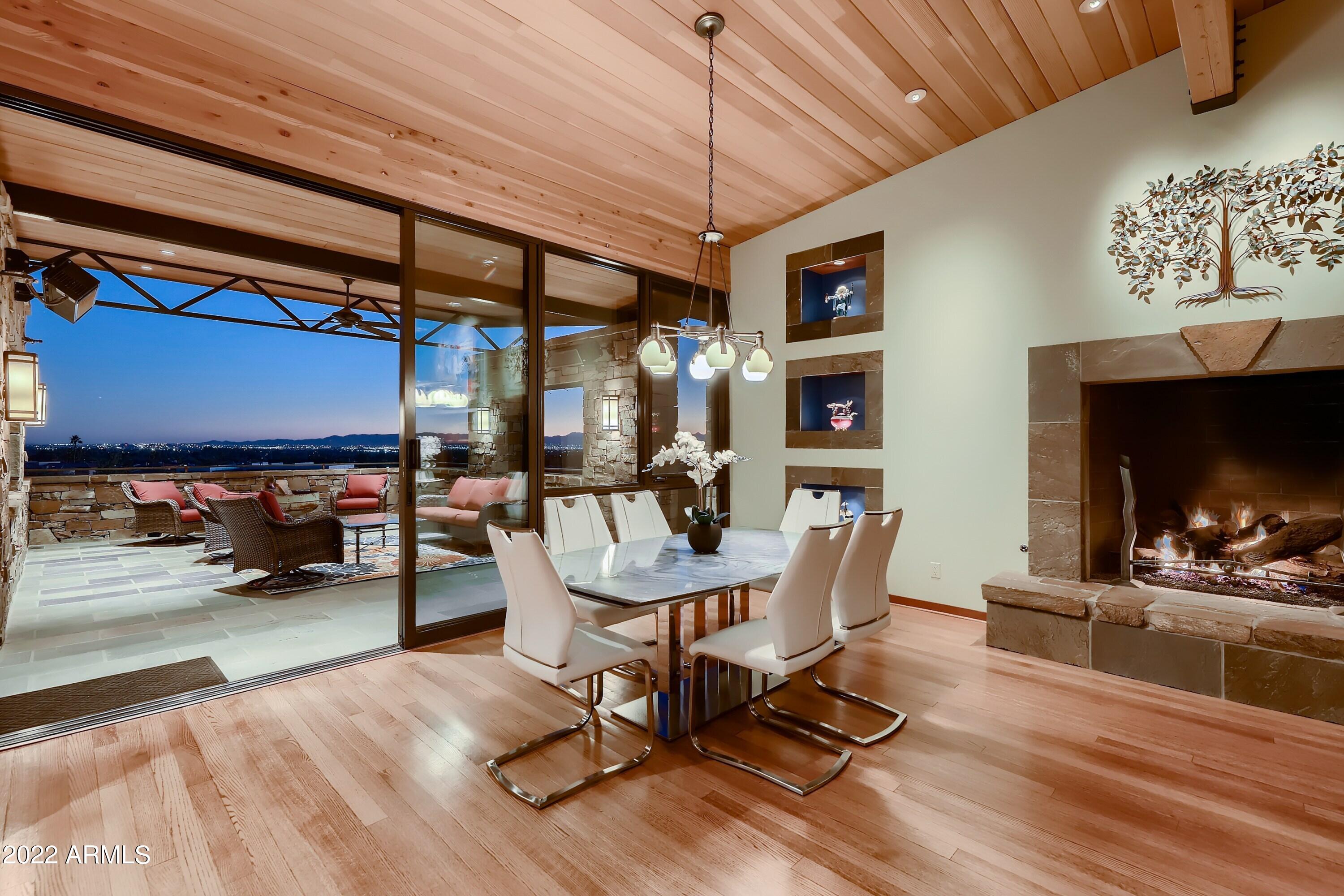 RED ROCK - Residential