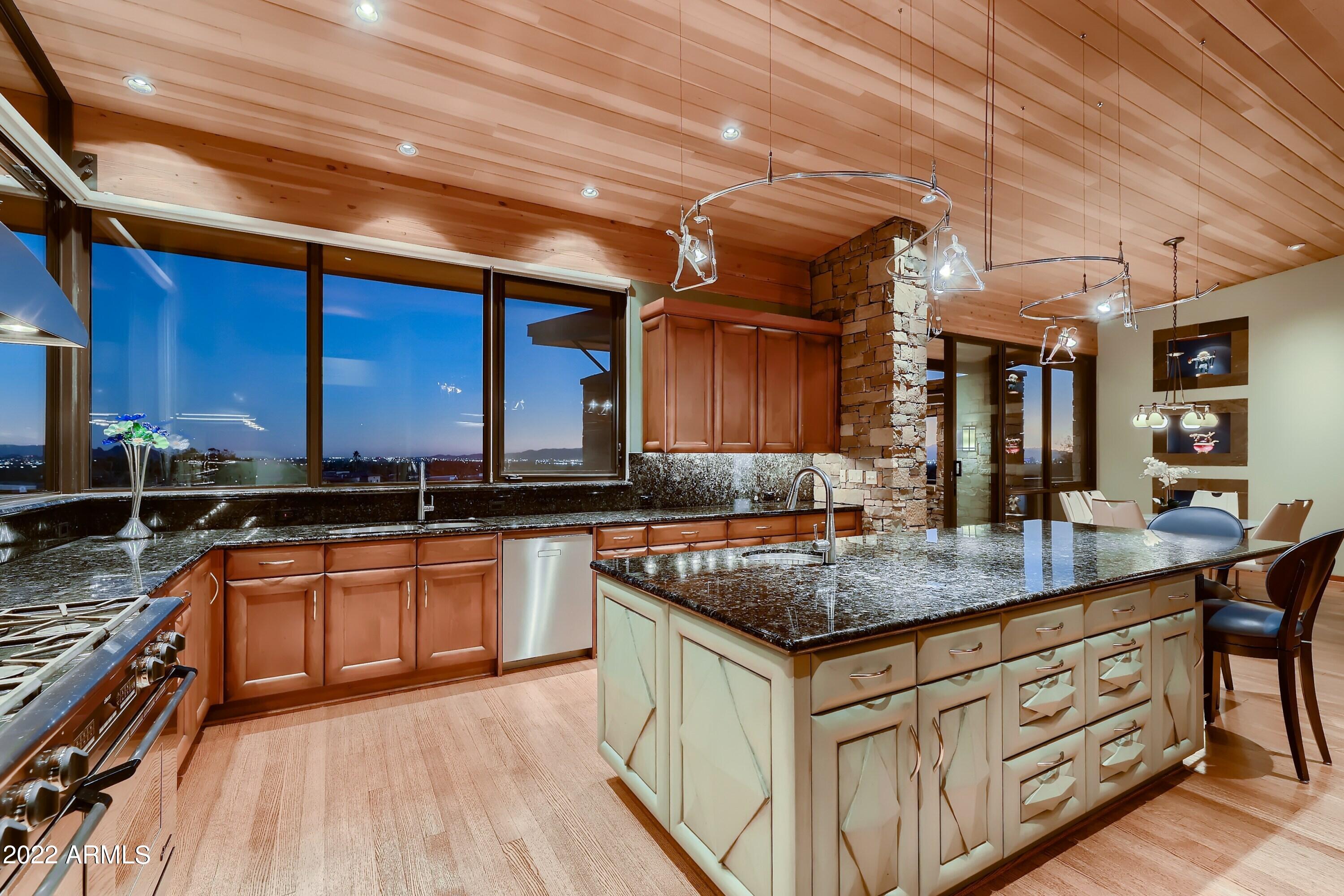 RED ROCK - Residential