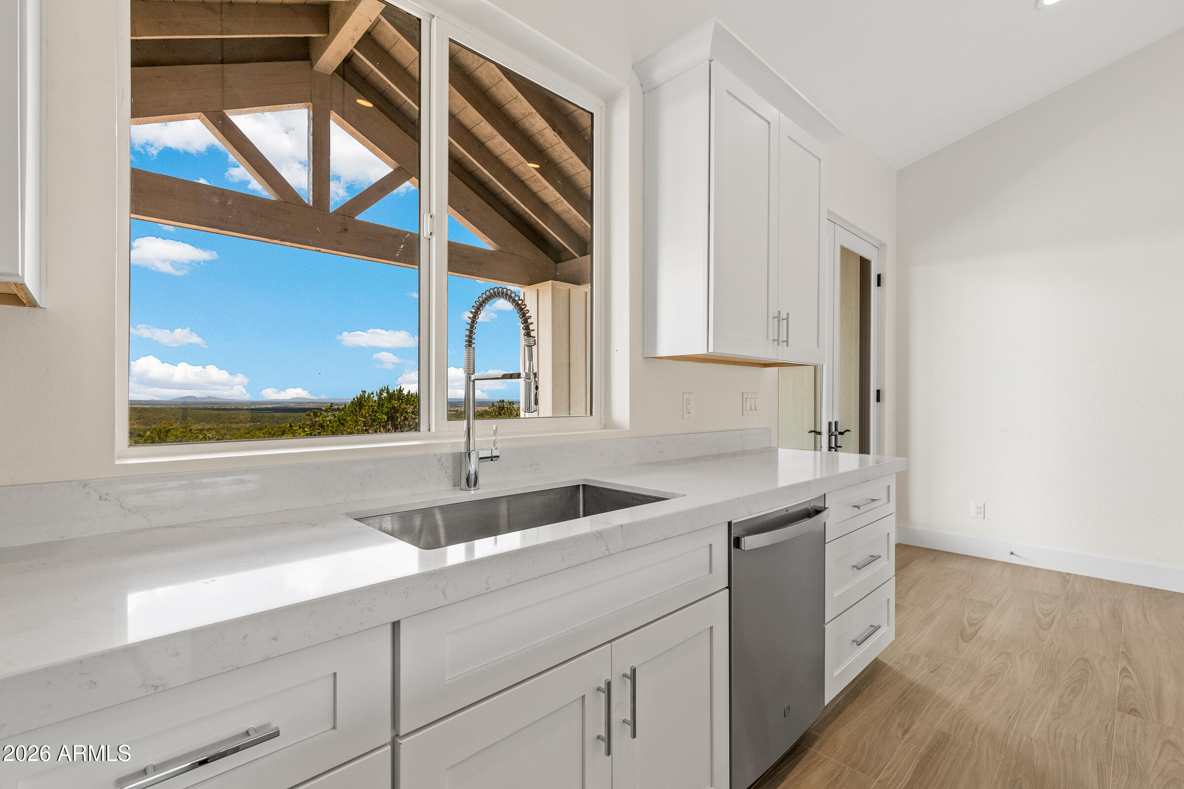 RED LAKE MOUNTAIN RANCH - Residential