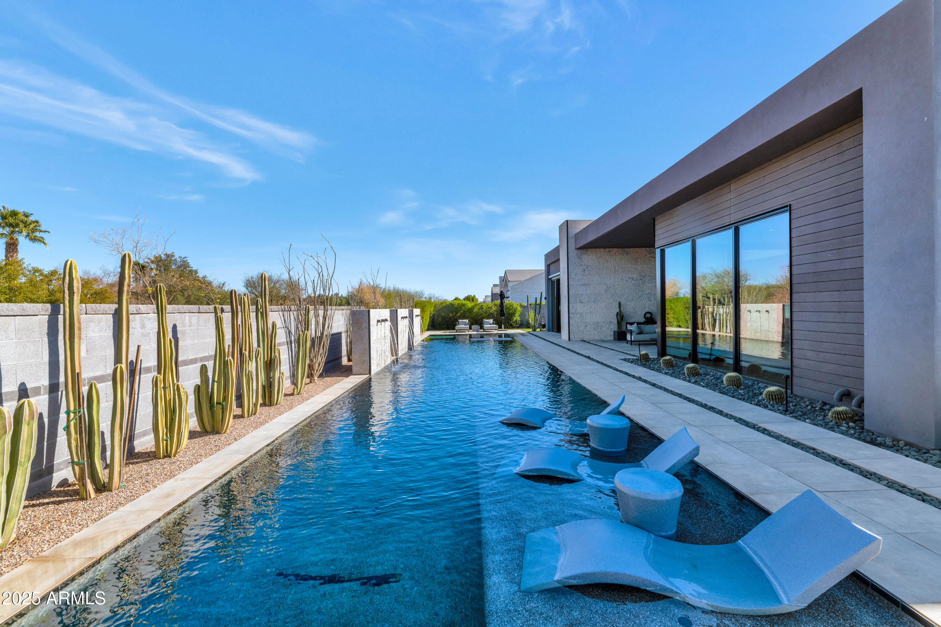 RITZ-CARLTON PARCEL B - Residential